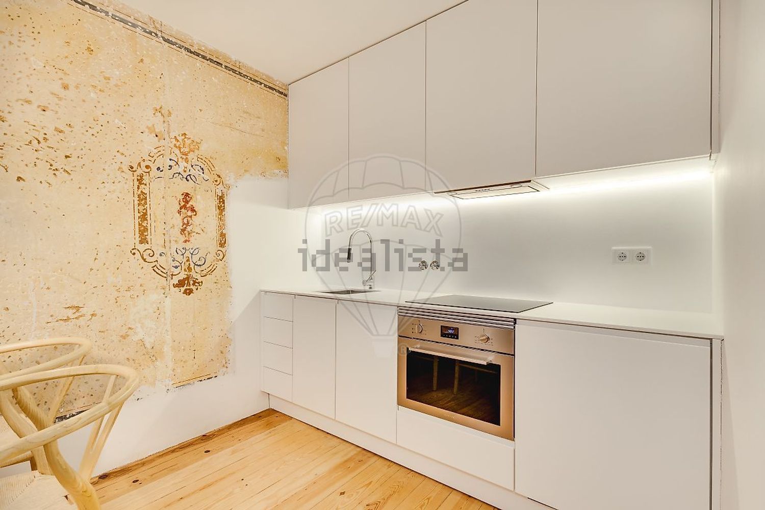 公寓 t2出售在Rua da Atalaia, 68 - 厨房