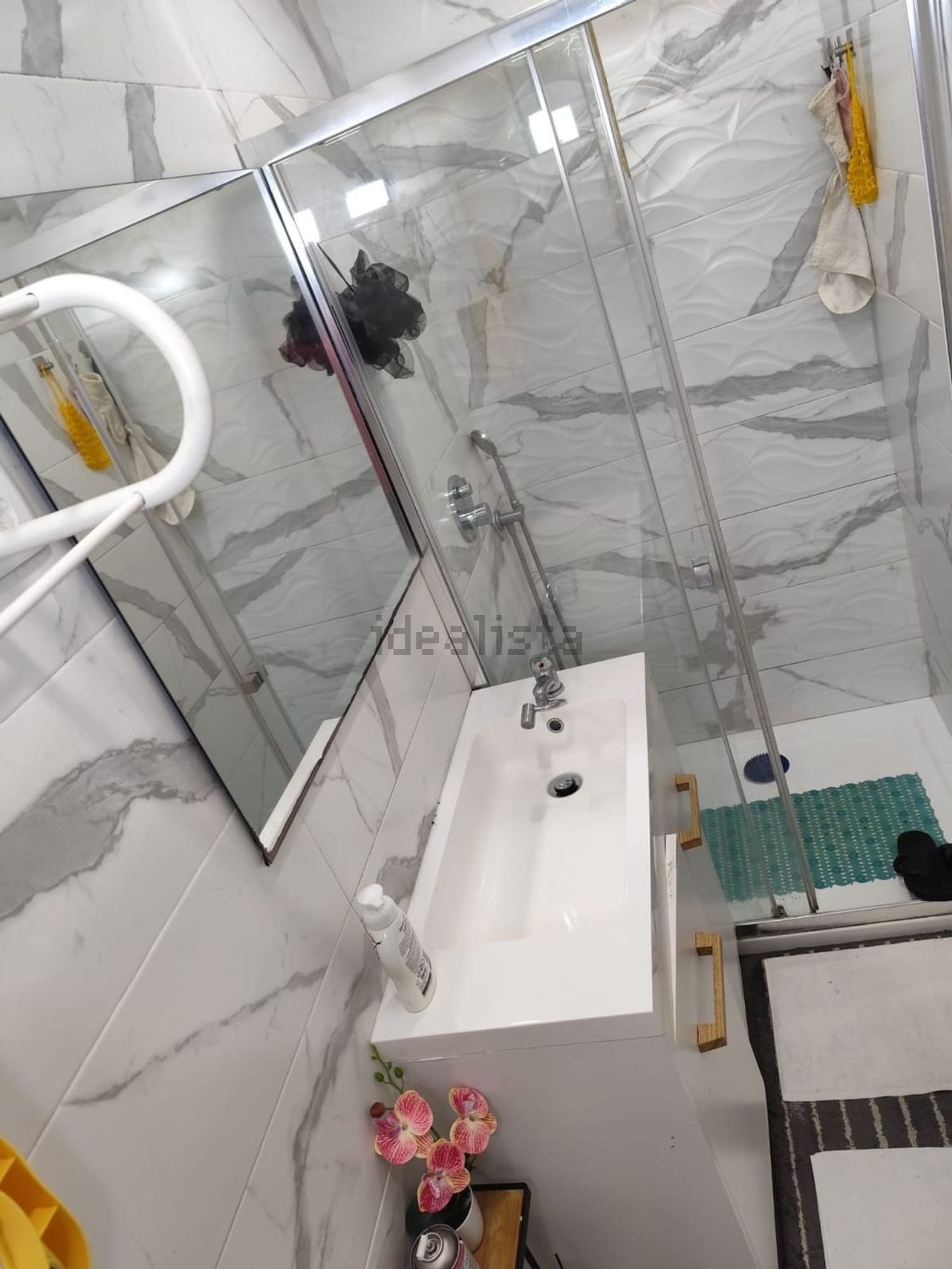 出租房间在Rua Do Vale Formoso, 141 - 卫生间