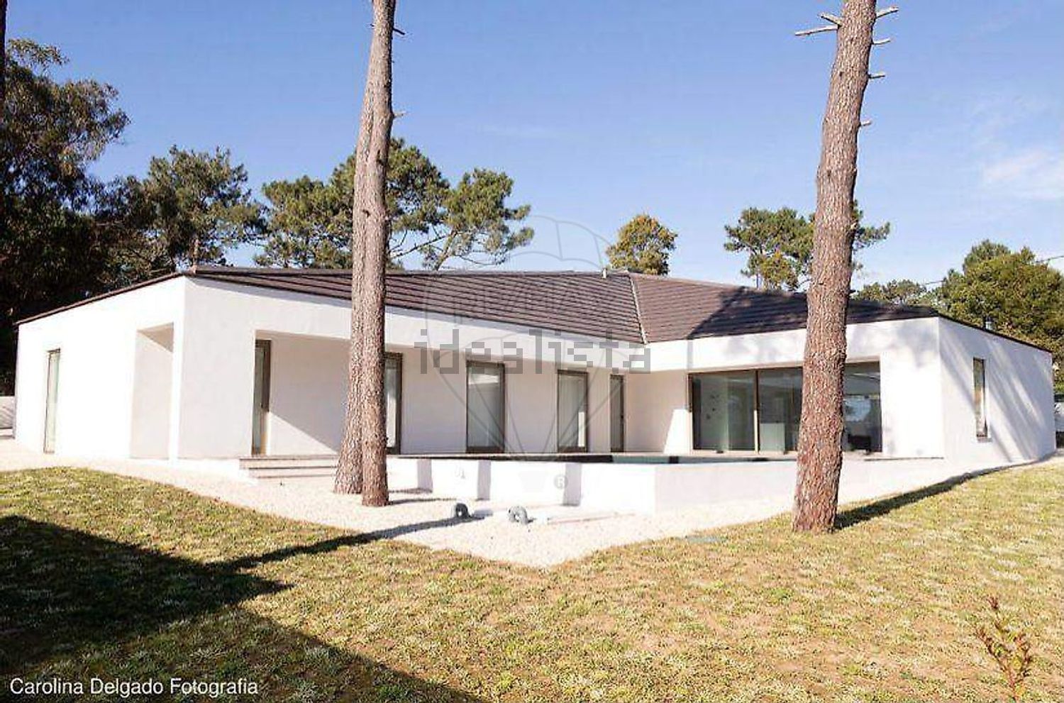 小楼房或独栋别墅出售在Largo da Eira, 6 - 外立面