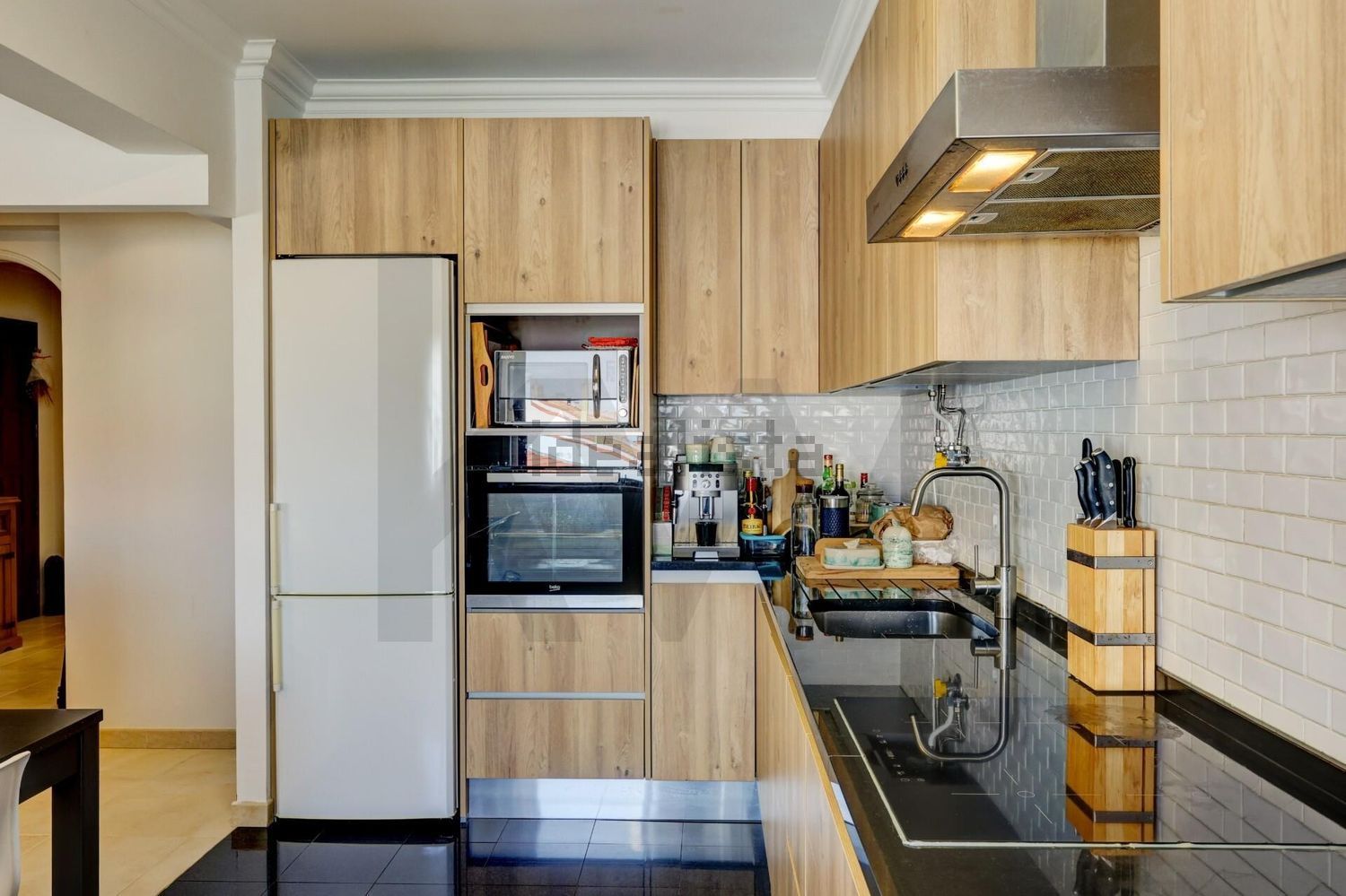 复式公寓出售在Rua Salgueiro Maia s/n - 厨房