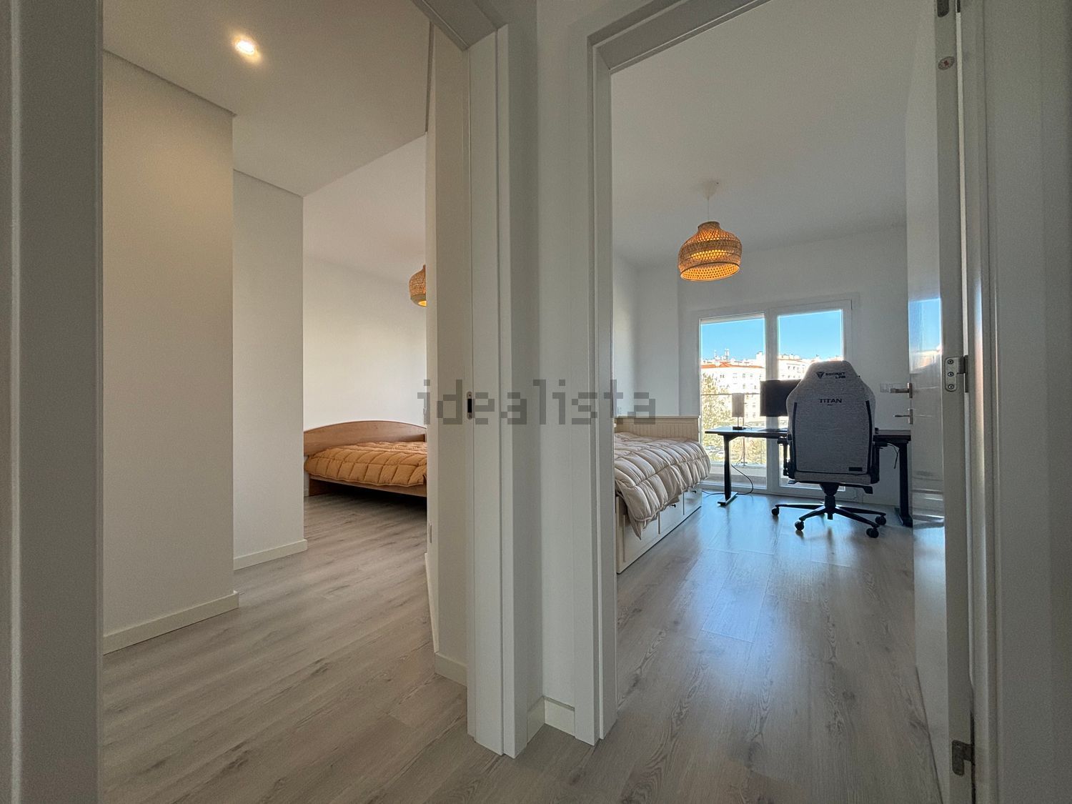 出租房间在Rua Natália Correia, 8 - 卧室