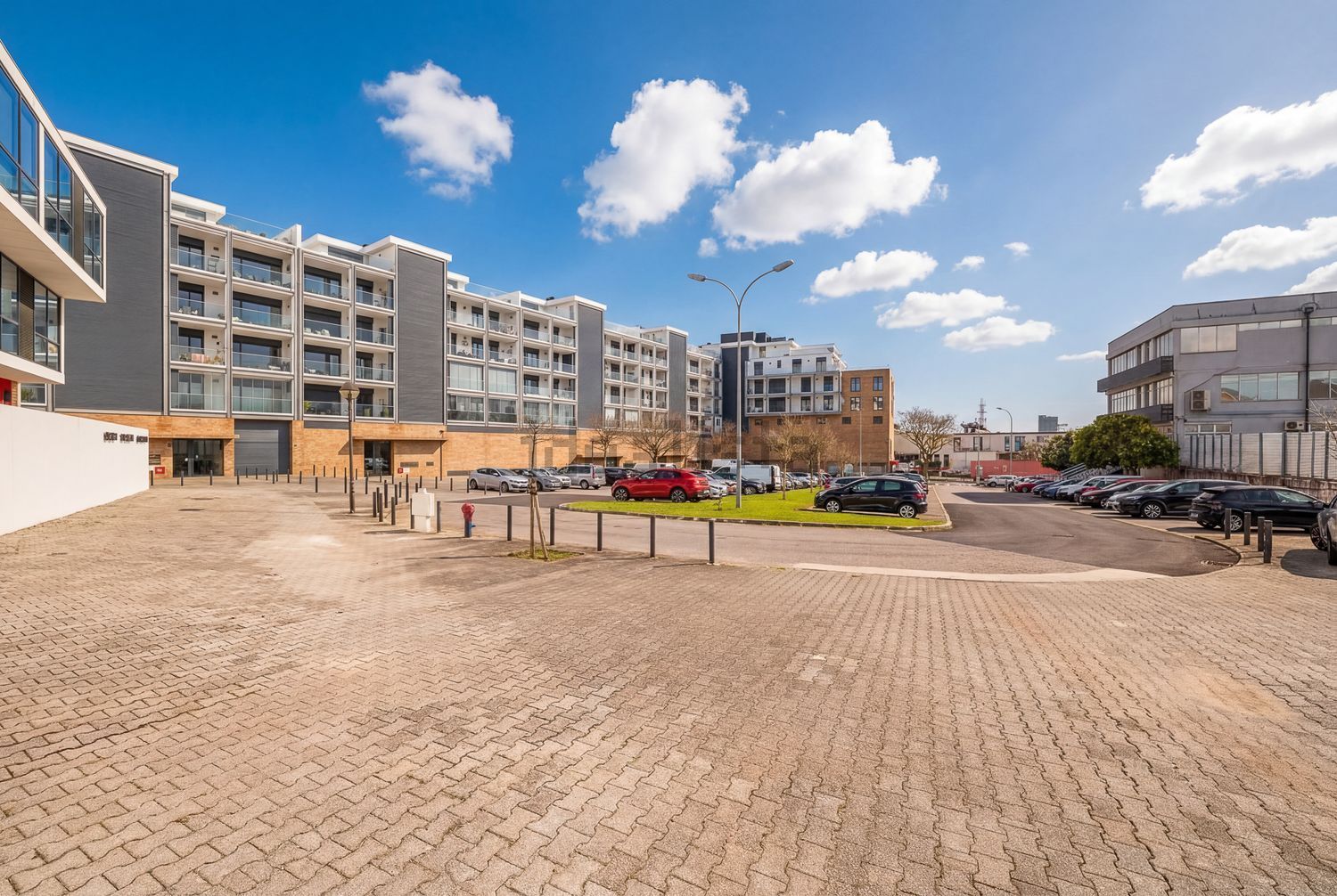 顶层公寓出售在Porto Salvo - 视线