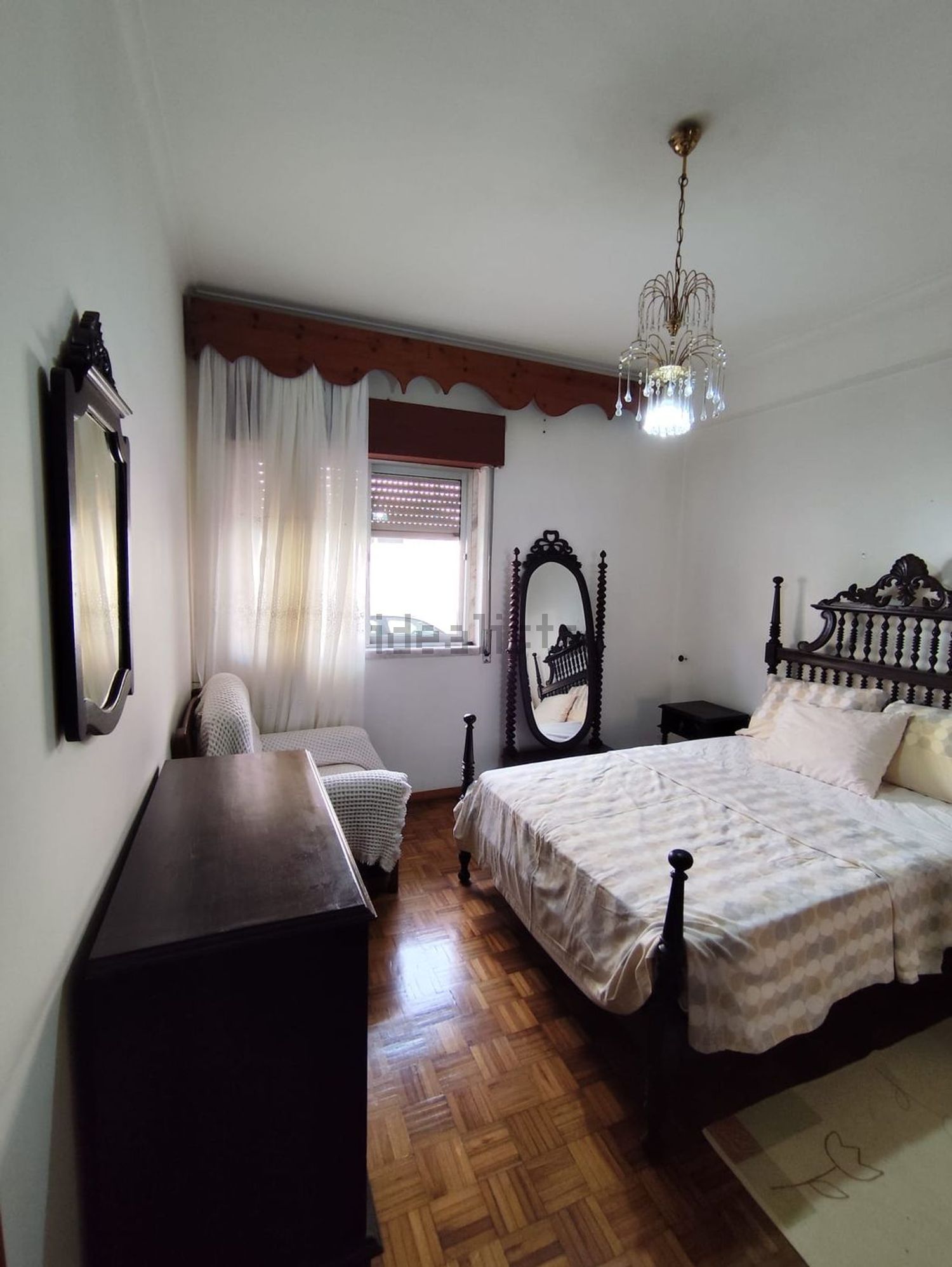 出租房间在Rua de Sacadura Cabral, 4 - 卧室