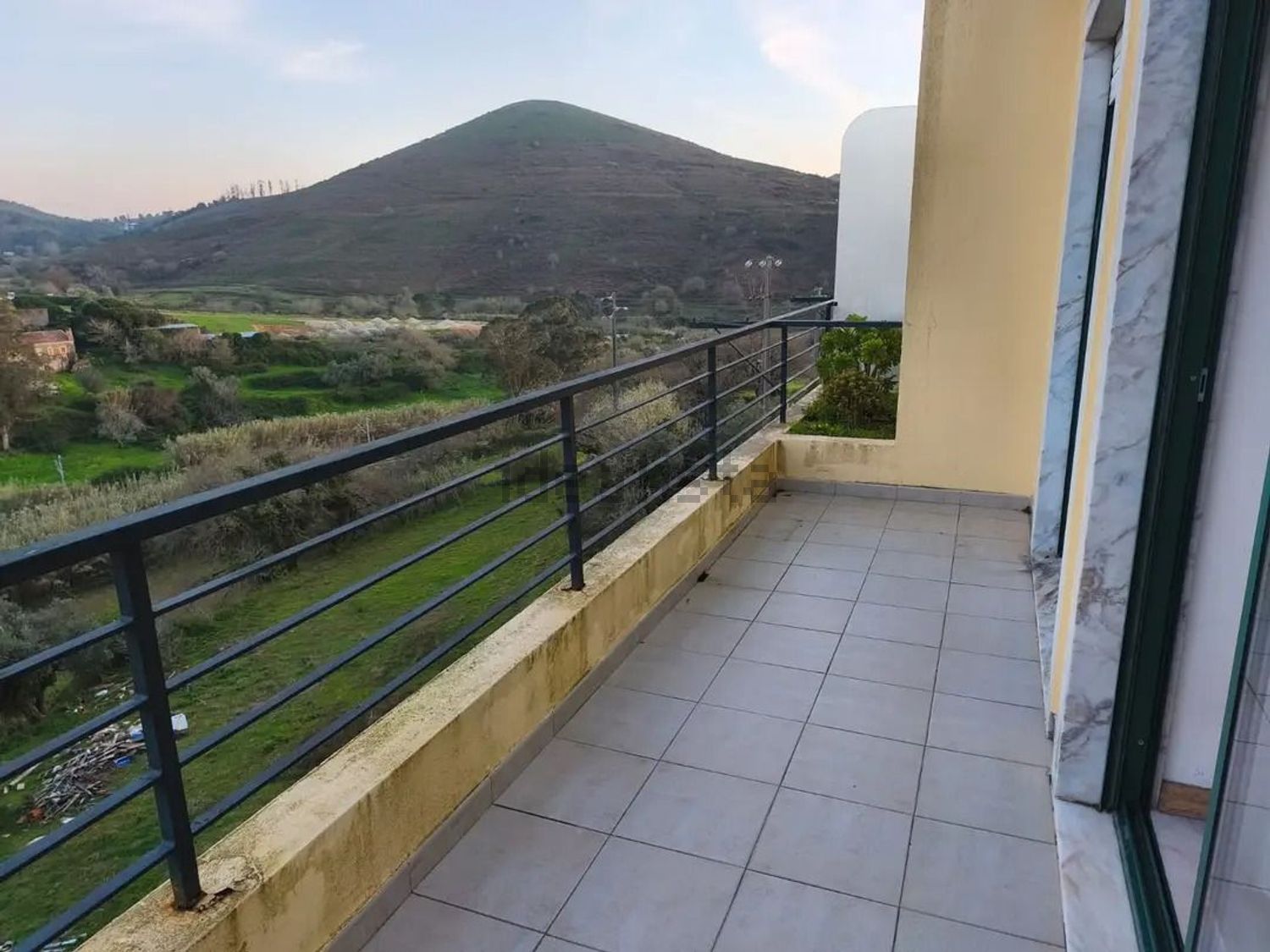 出租公寓 t2在Estrada N116 s/n - 阳台