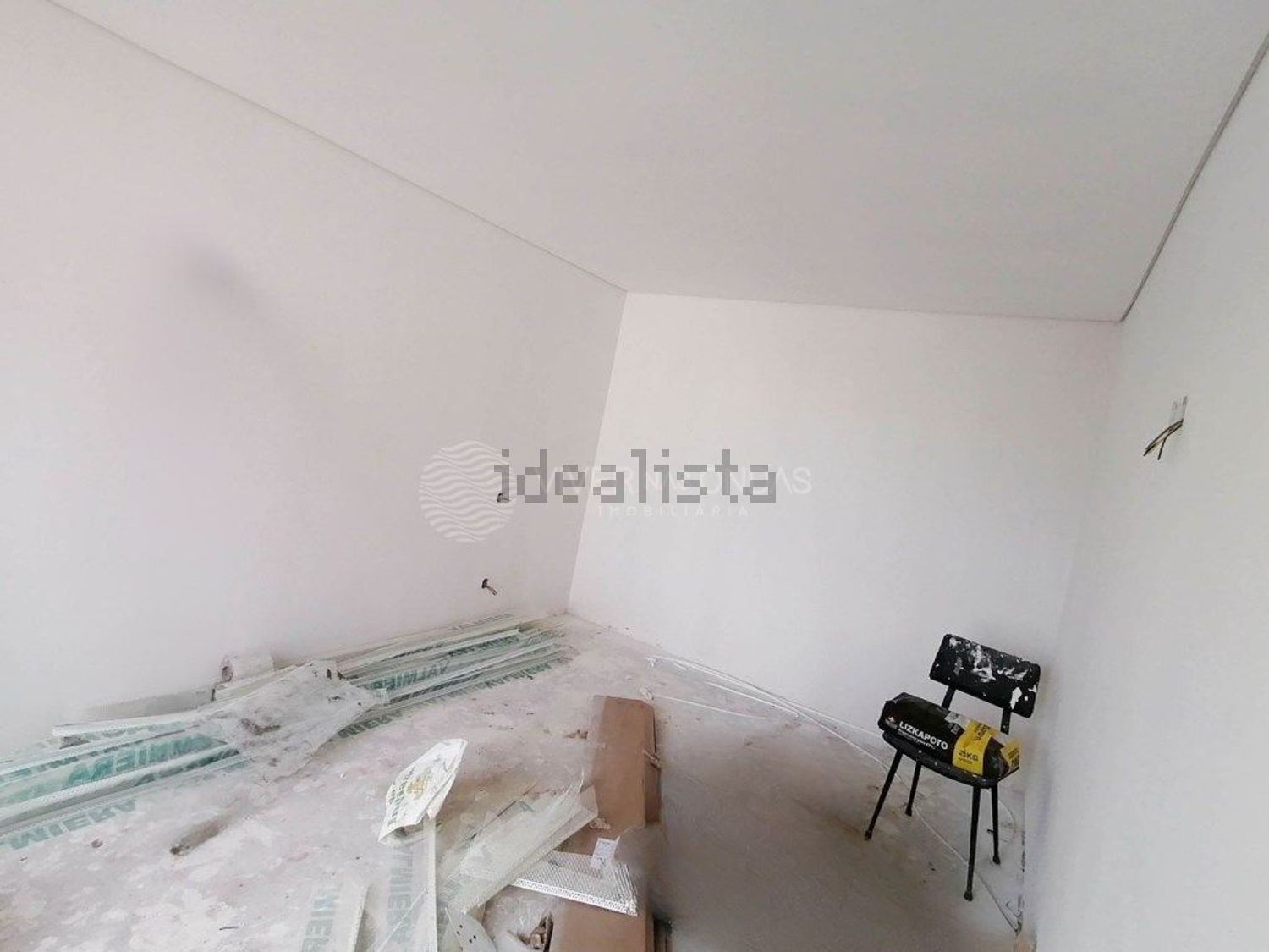 小楼房或独栋别墅出售在Pinhal do General - 卧室