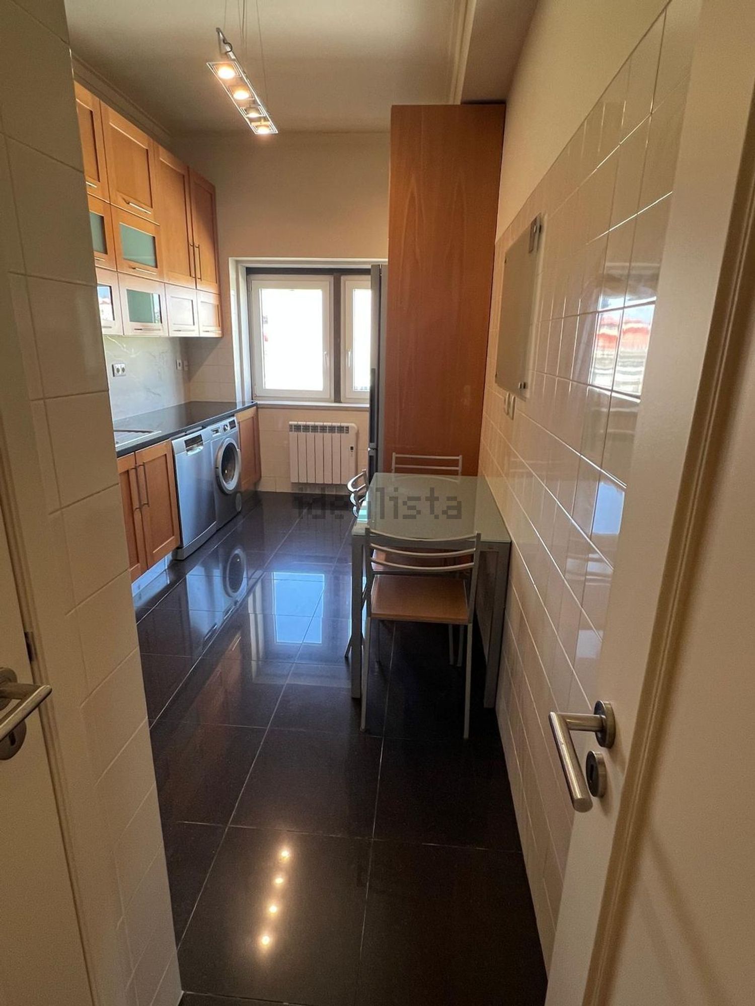 出租公寓 t3在Rua Alfredo Guisado, 14 - 厨房