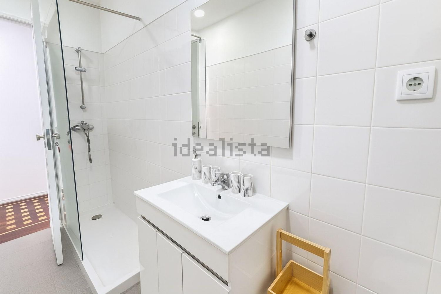 出租房间在Avenida Infante Santo, 345 - 卫生间