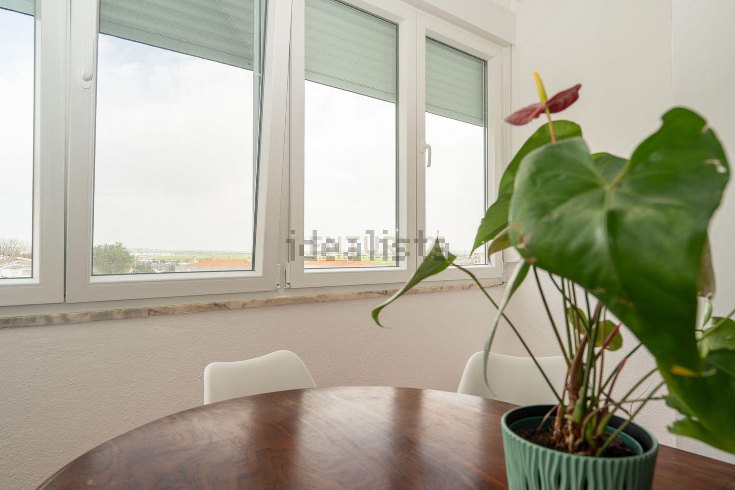 公寓 t2出售在Rua Soeiro Pereira Gomes - 客厅