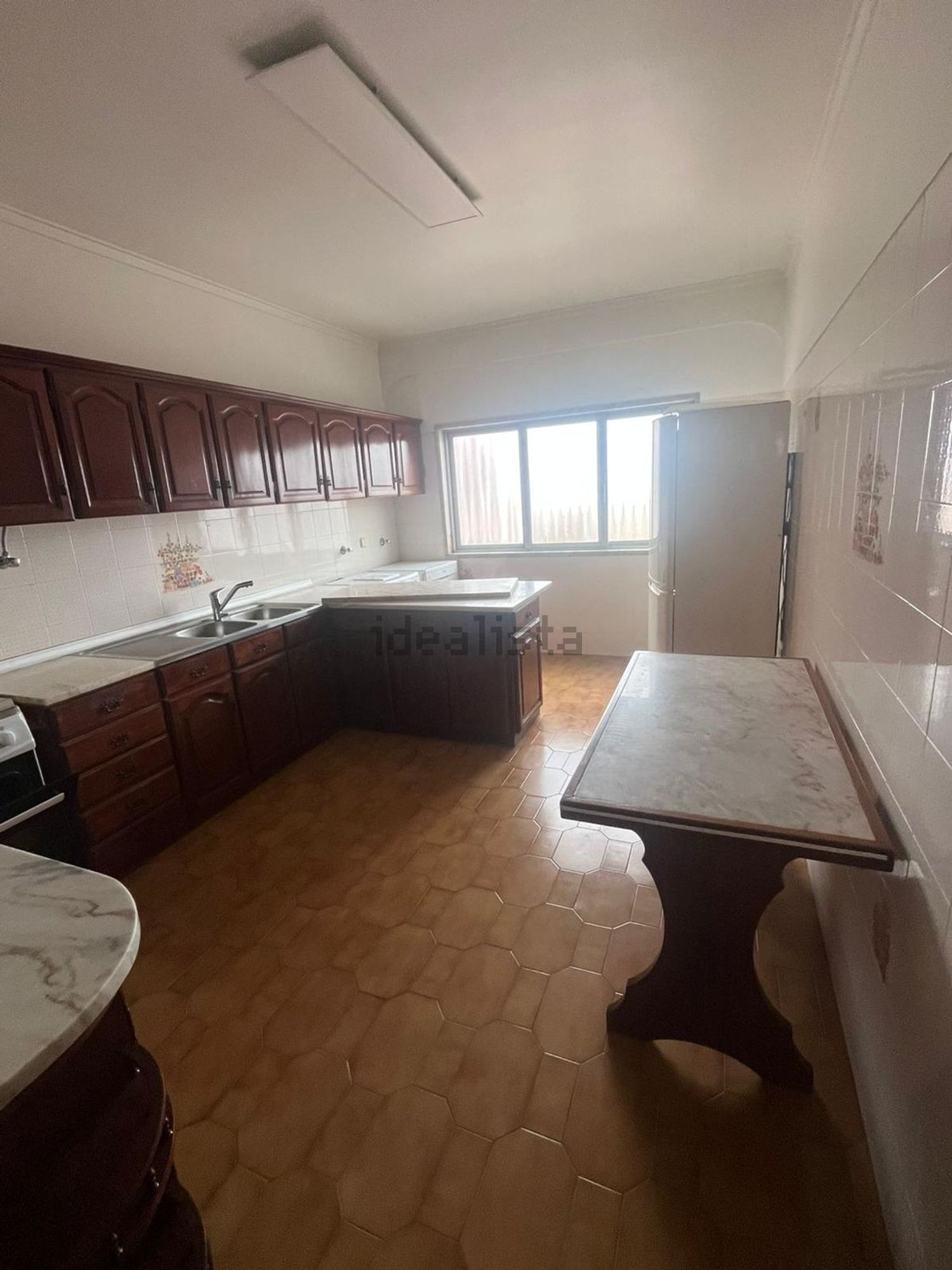 出租公寓 t2在Rua Cabo Verde, 6 - 厨房