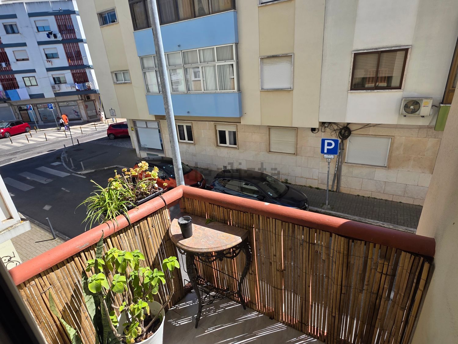 出租公寓 t2在Rua Doutor António José de Almeida, 39 - 阳台