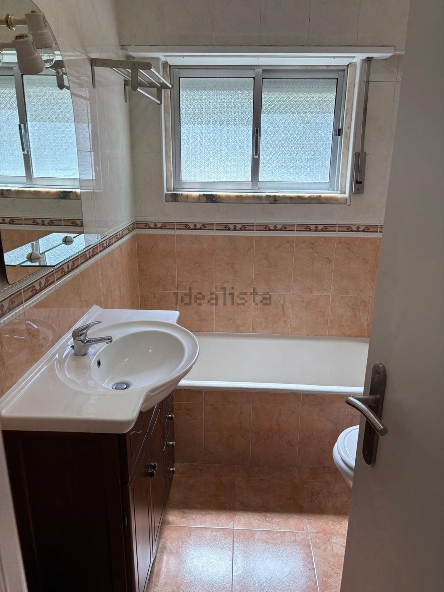 出租房间在Praceta Carolina Beatriz Ângelo, 5 - 卫生间