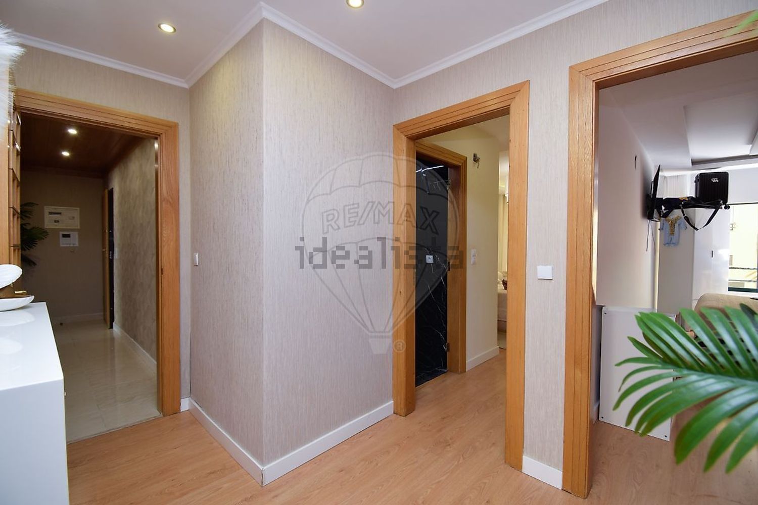 公寓 t3出售在Rua Heliodoro Salgado - 过道