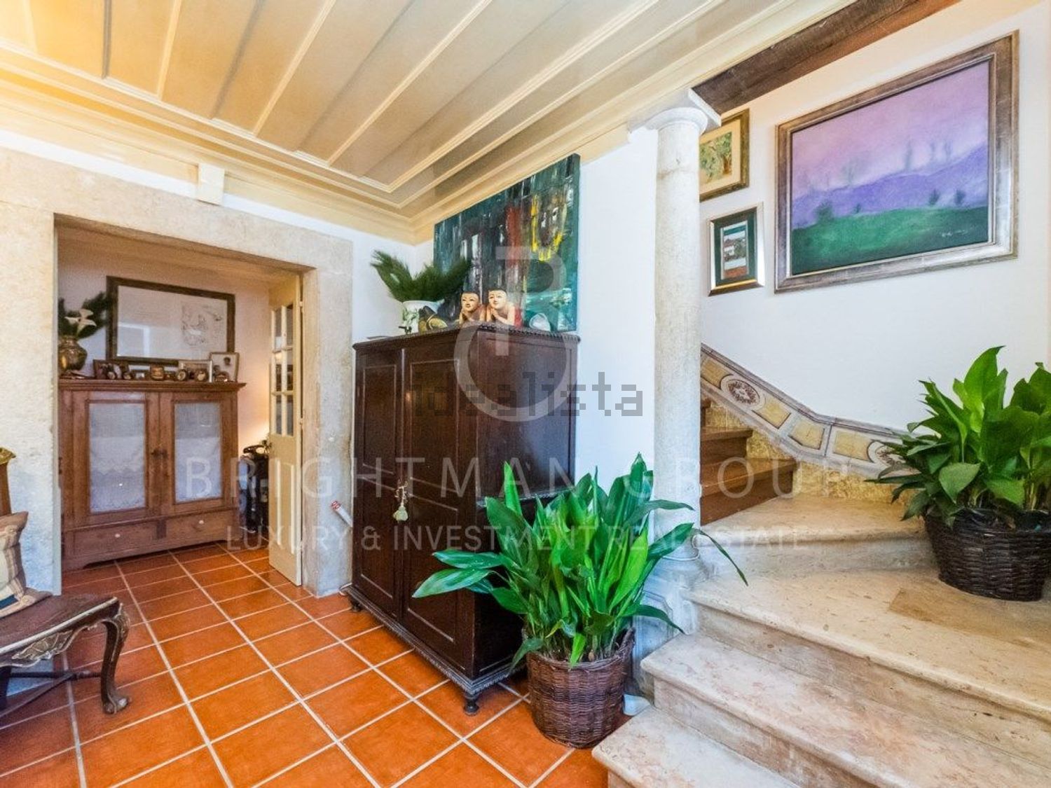 小楼房或独栋别墅出售在Carriche - Hospital das Forças Armadas - 前厅