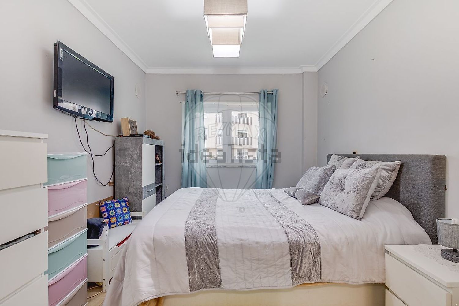 公寓 t2出售在Rua dos Lírios - 卧室