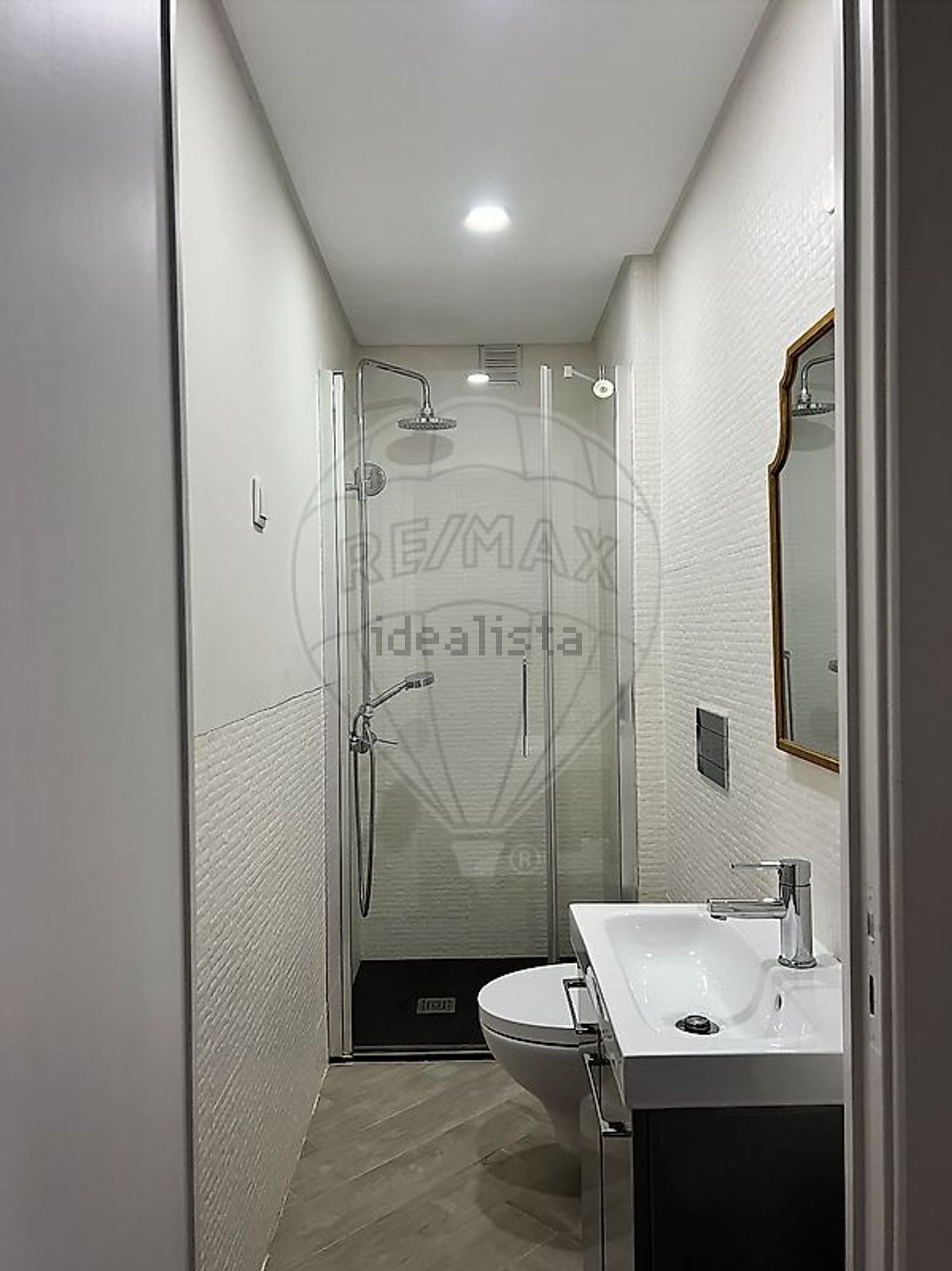 出租公寓 t2在Avenida Rainha Dona Amélia - 卫生间