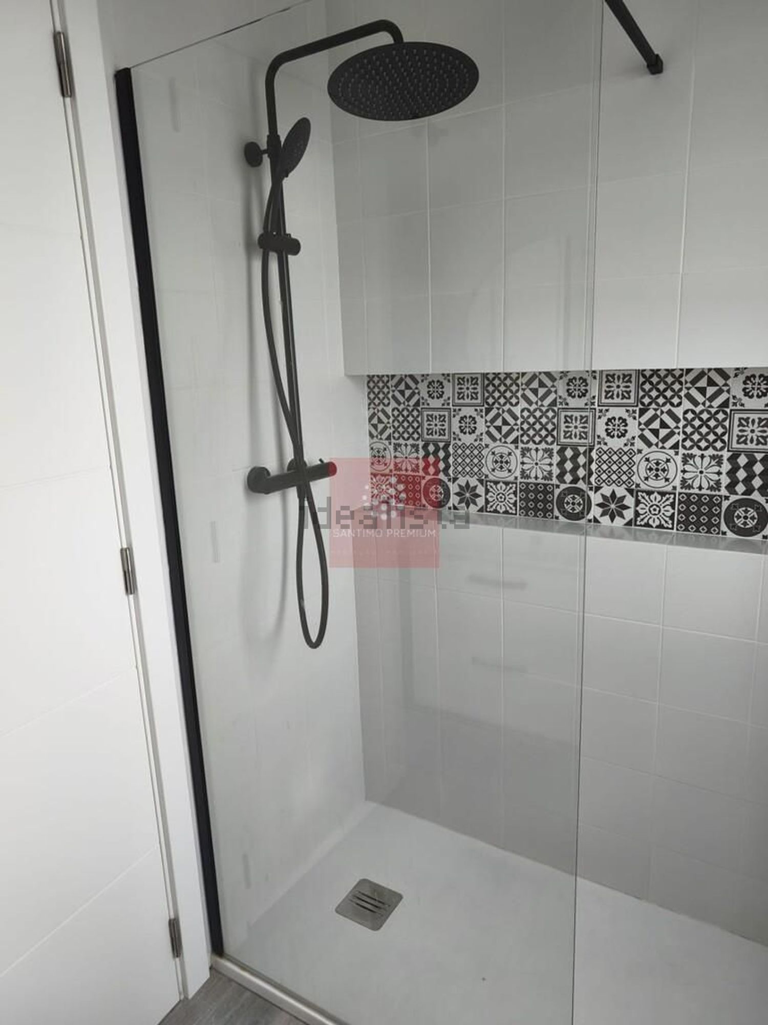 公寓 t1出售在Reboleira - 卫生间