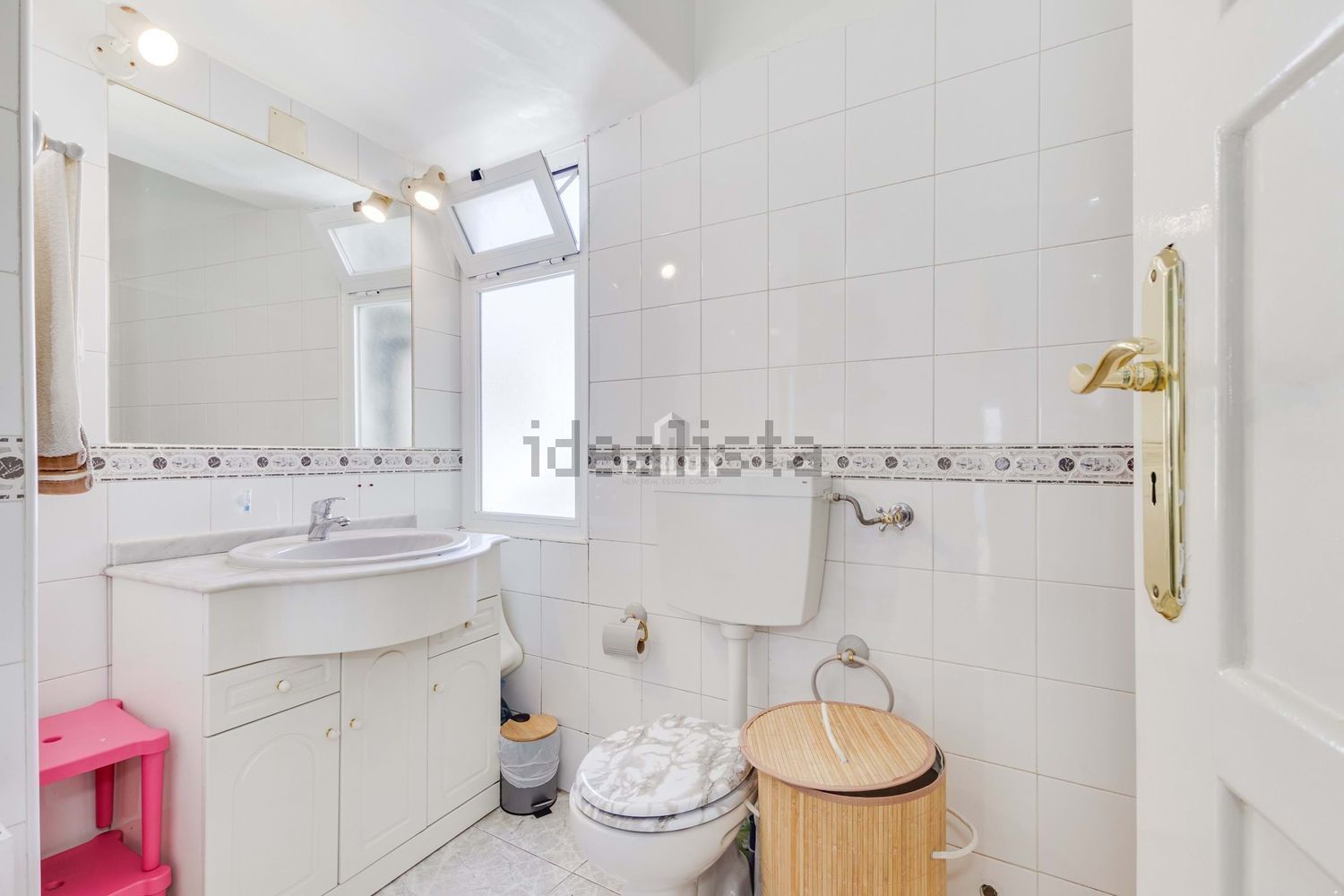 公寓 t2出售在Moscavide e Portela - 卫生间