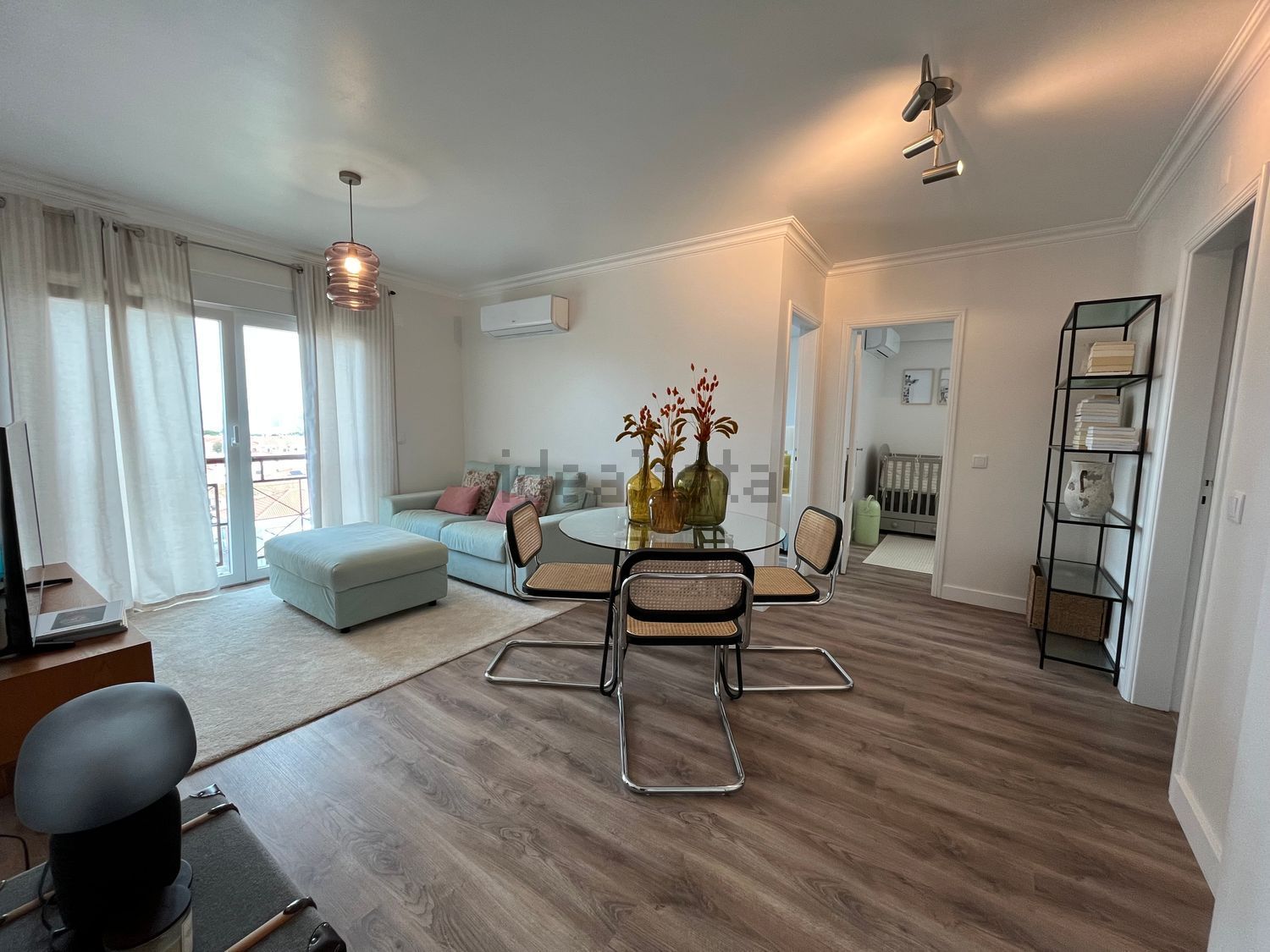 公寓 t2出售在Rua do Parque, 9 - 客厅