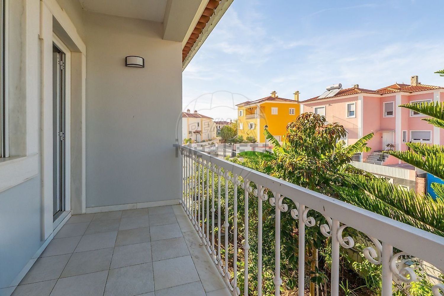 小楼房或独栋别墅出售在Rua do Campo da Bola - 阳台