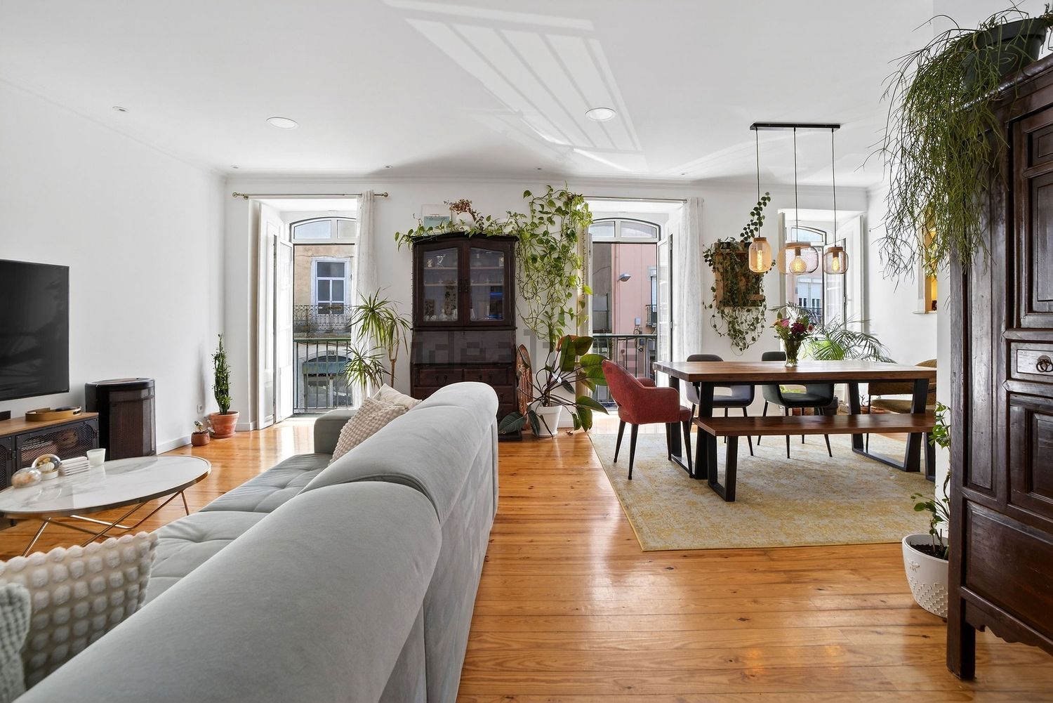 复式公寓出售在Rua Gilberto Rola - 客厅