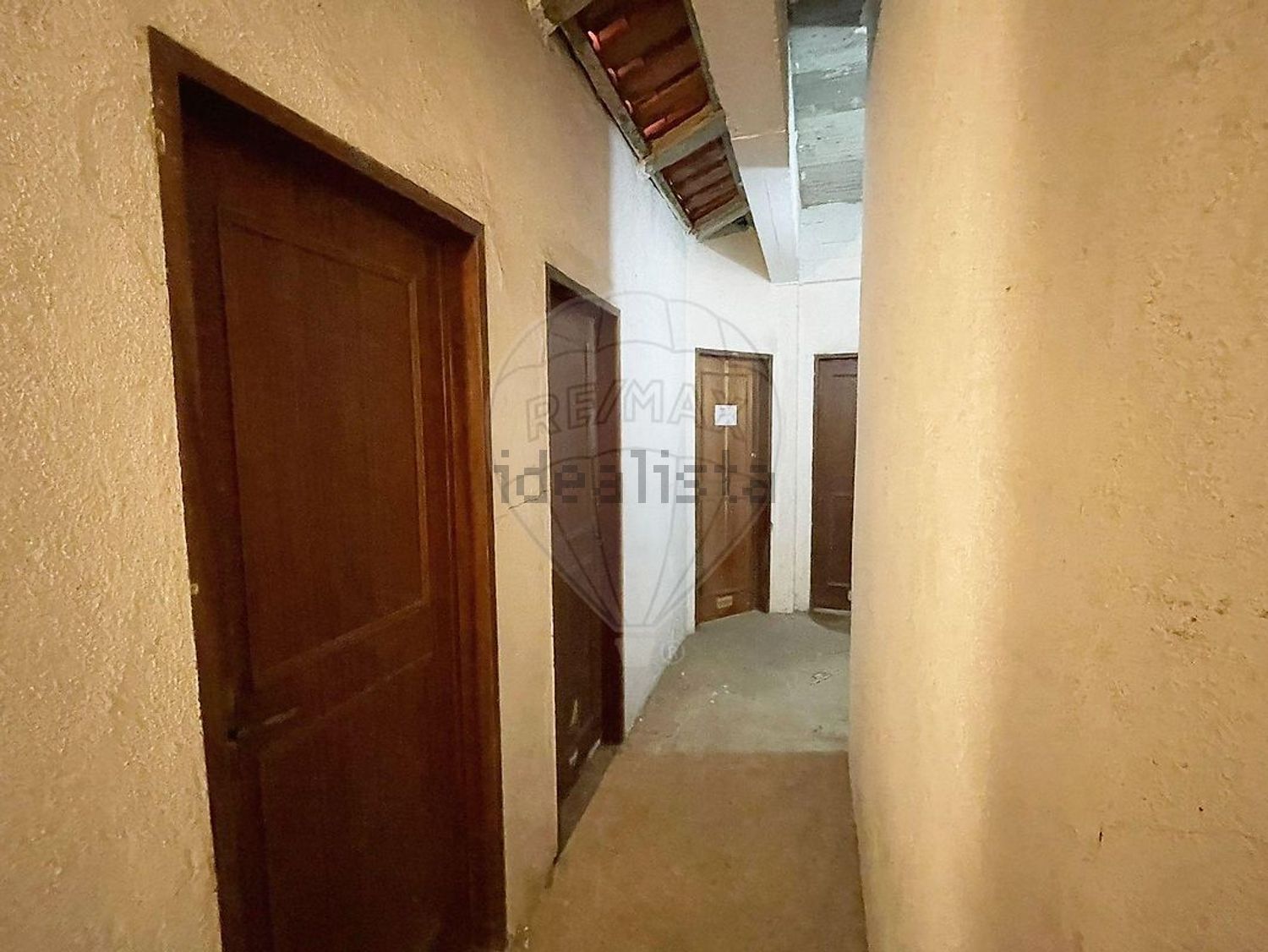 公寓 t2出售在Avenida Padre Alberto Neto - 过道