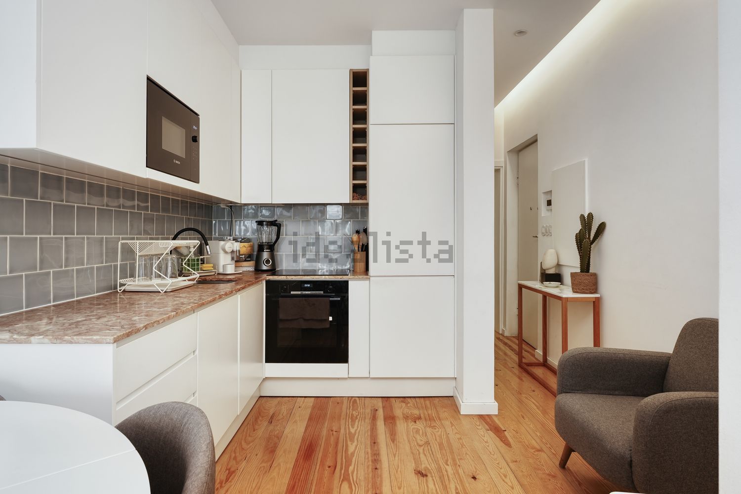 出租公寓 t2在Rua Barão de Sabrosa, 176 - 厨房