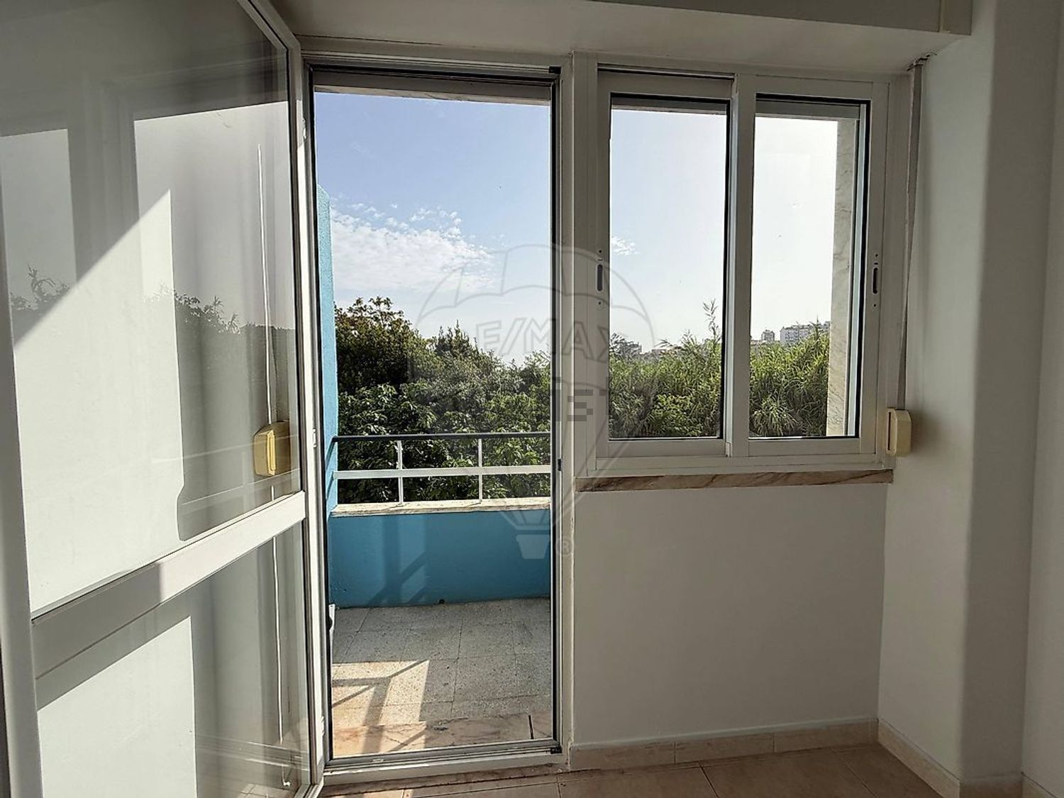 出租公寓 t2Alto do Varejão - 阳台