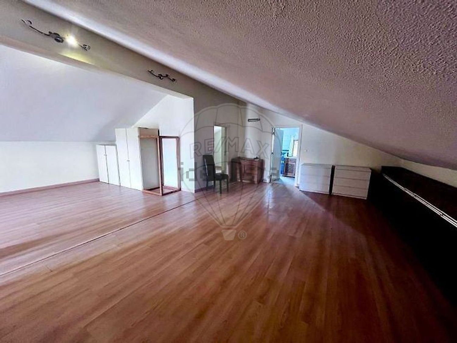 小楼房或独栋别墅出售在Rua do Cabeço - 居住