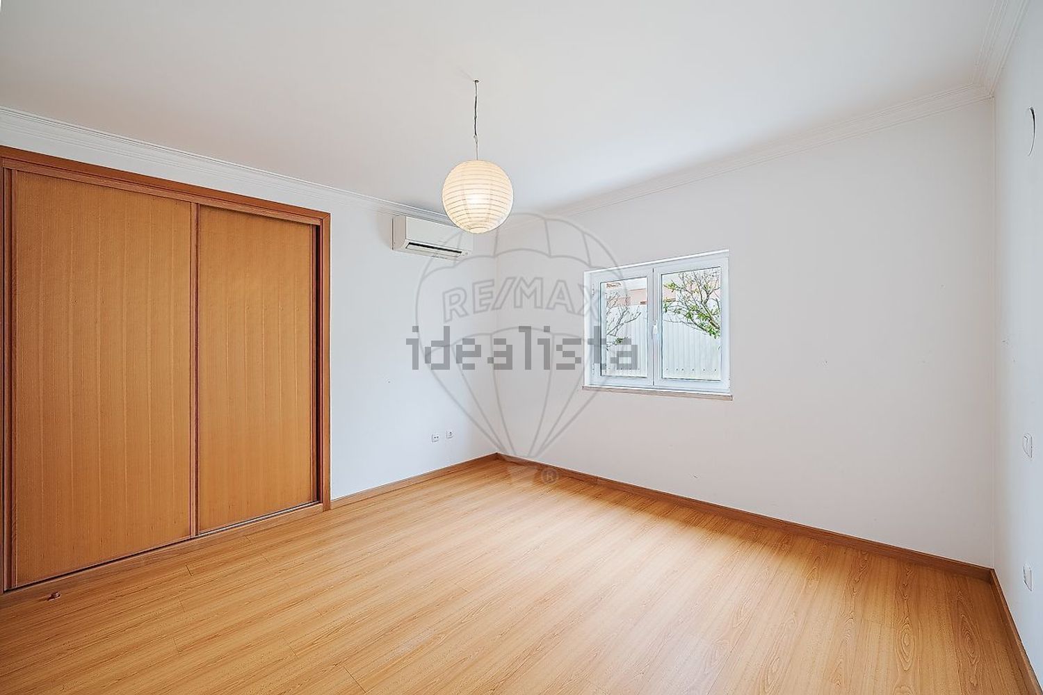 小楼房或独栋别墅出售在Rua Jorge Peixinho - 卧室