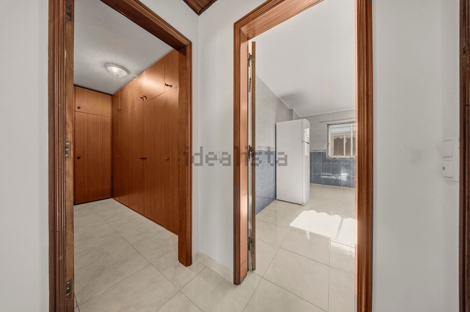 公寓 t2出售在Praceta Nova - 过道