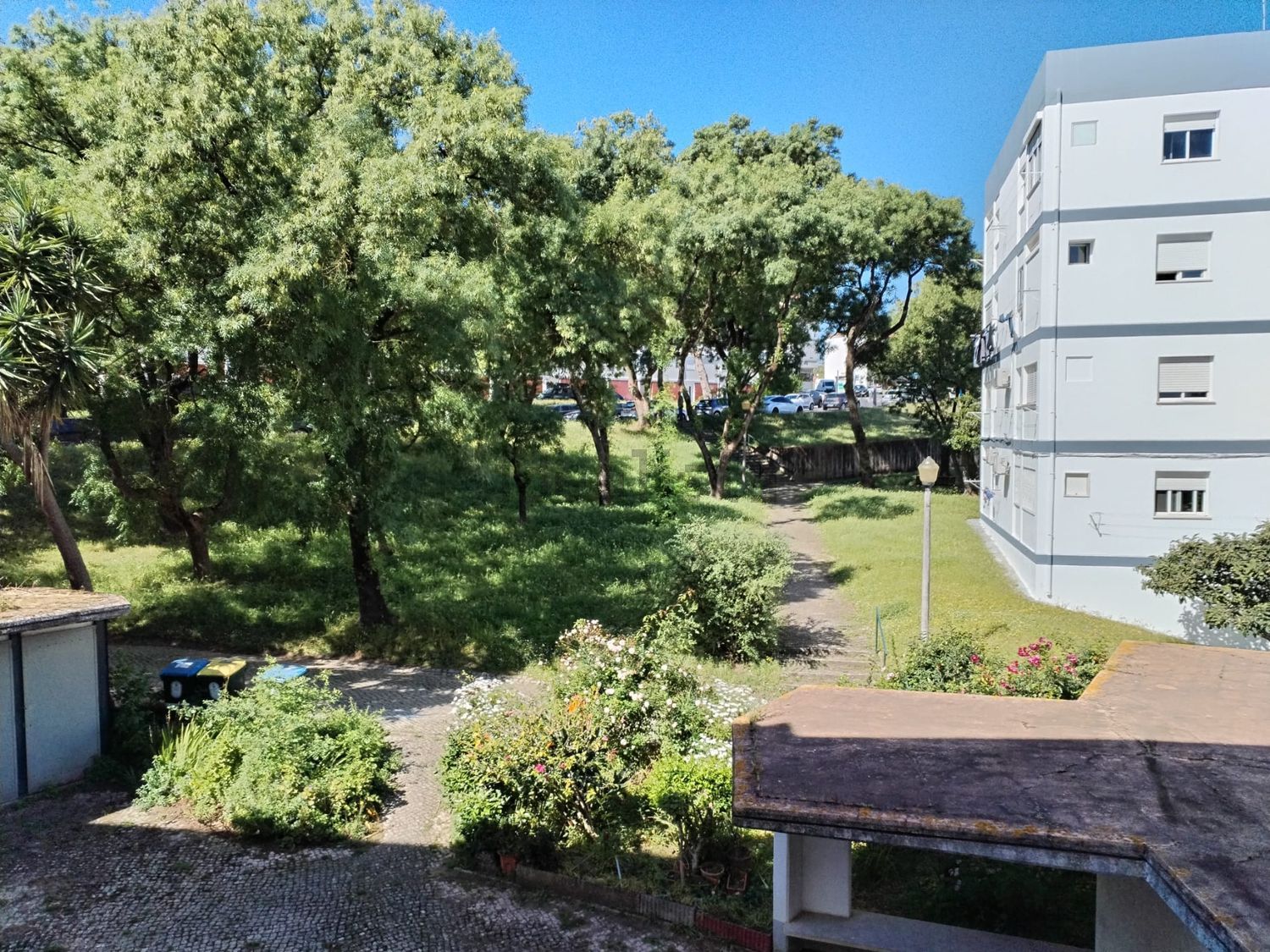 公寓 t3出售在Rua Alferes Barrilaro Ruas, 38 - 花园