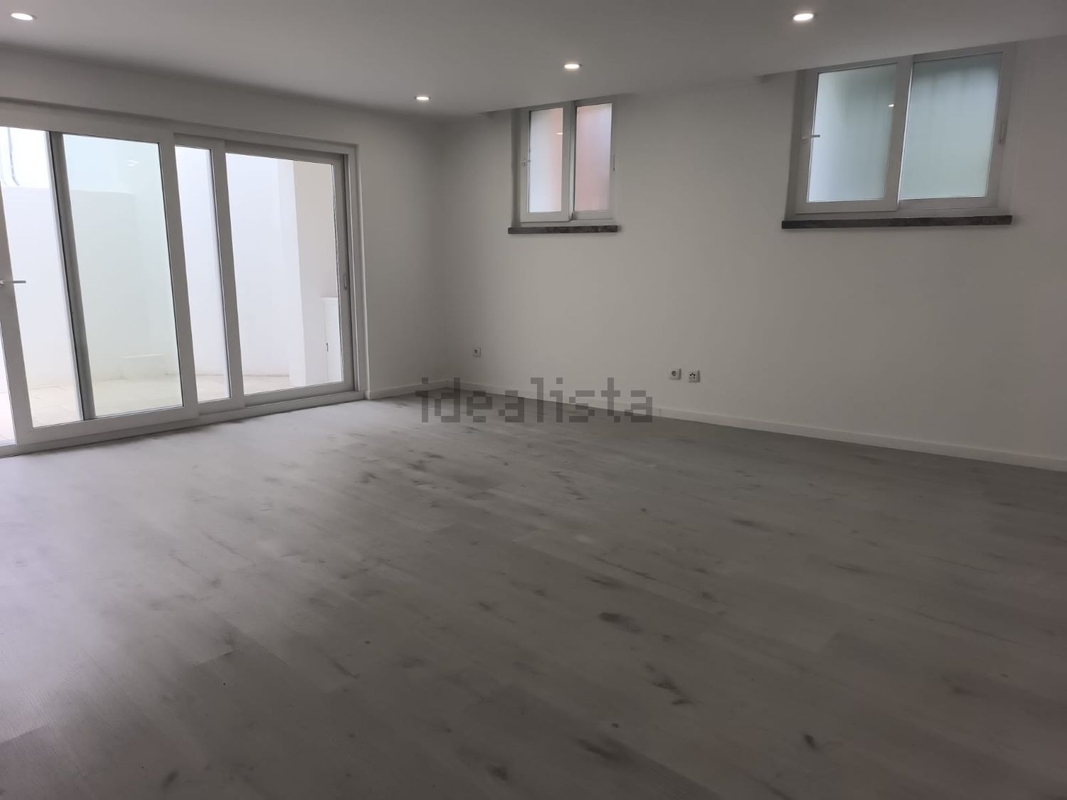 出租复式公寓在Alhos Vedros - 客厅