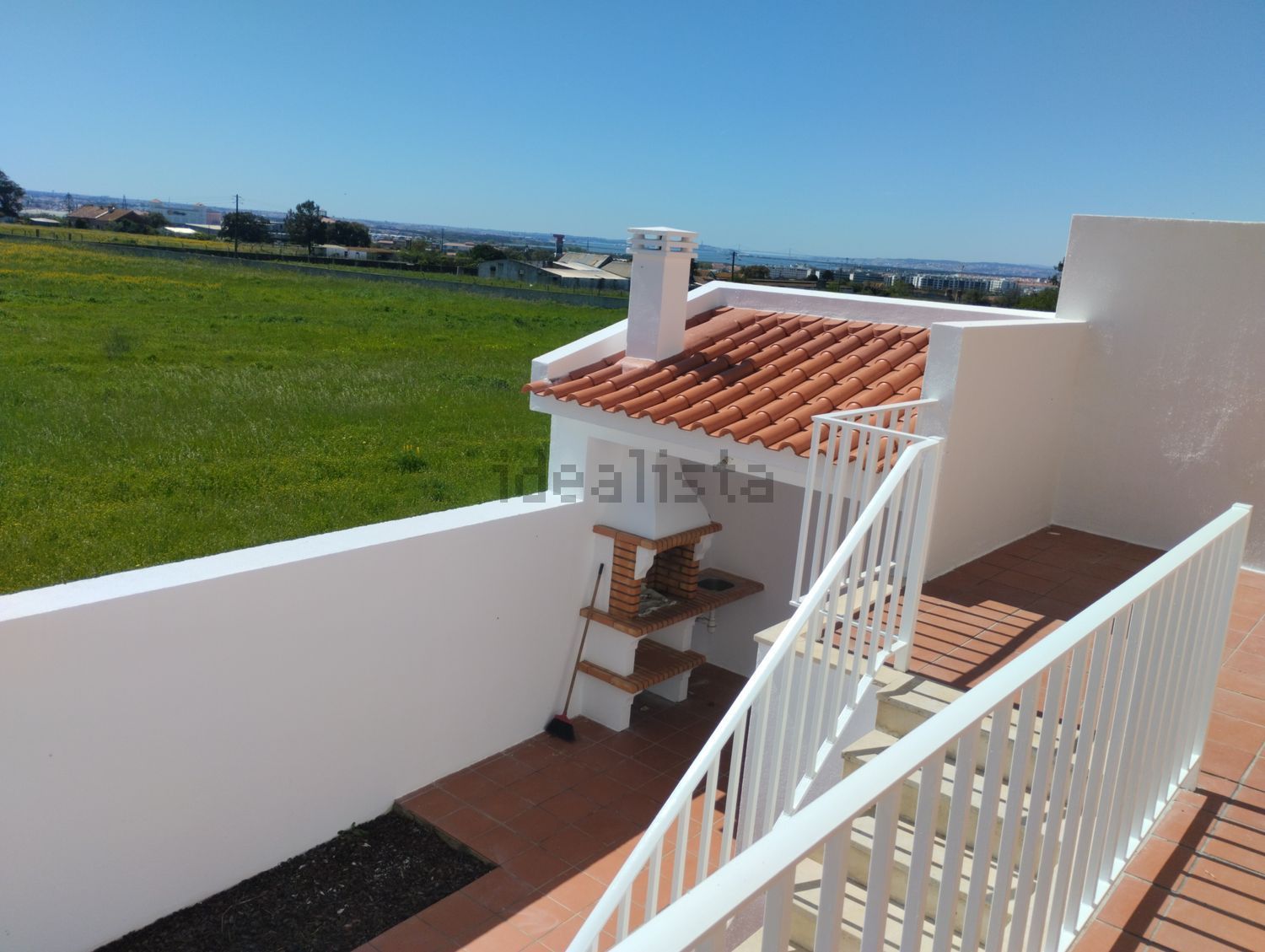 出租双拼别墅在Rua da Adega Cooperativa de Montijo, 194 - 阳台