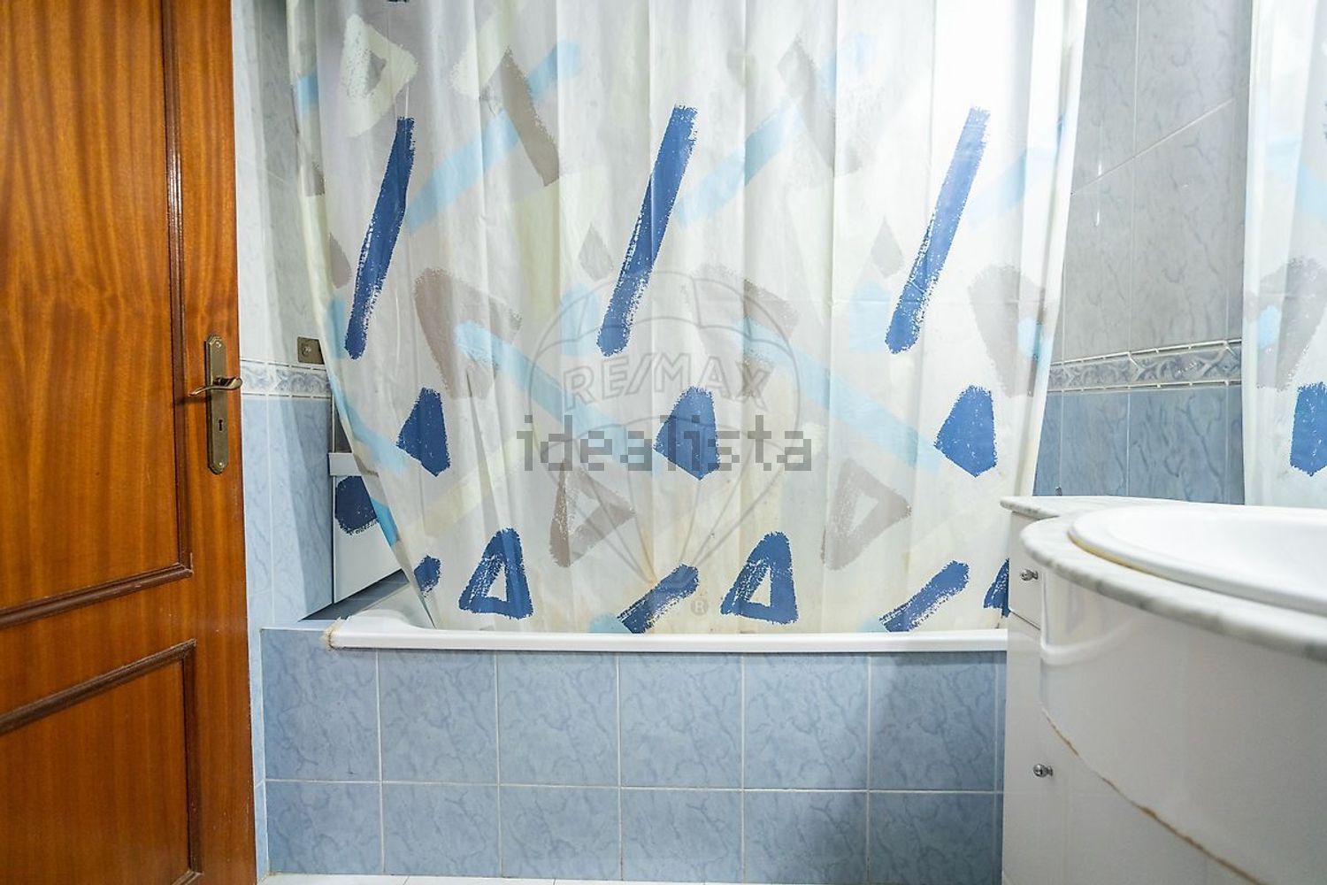 公寓 t2出售在Praceta Infante Dom Henriques - 卫生间