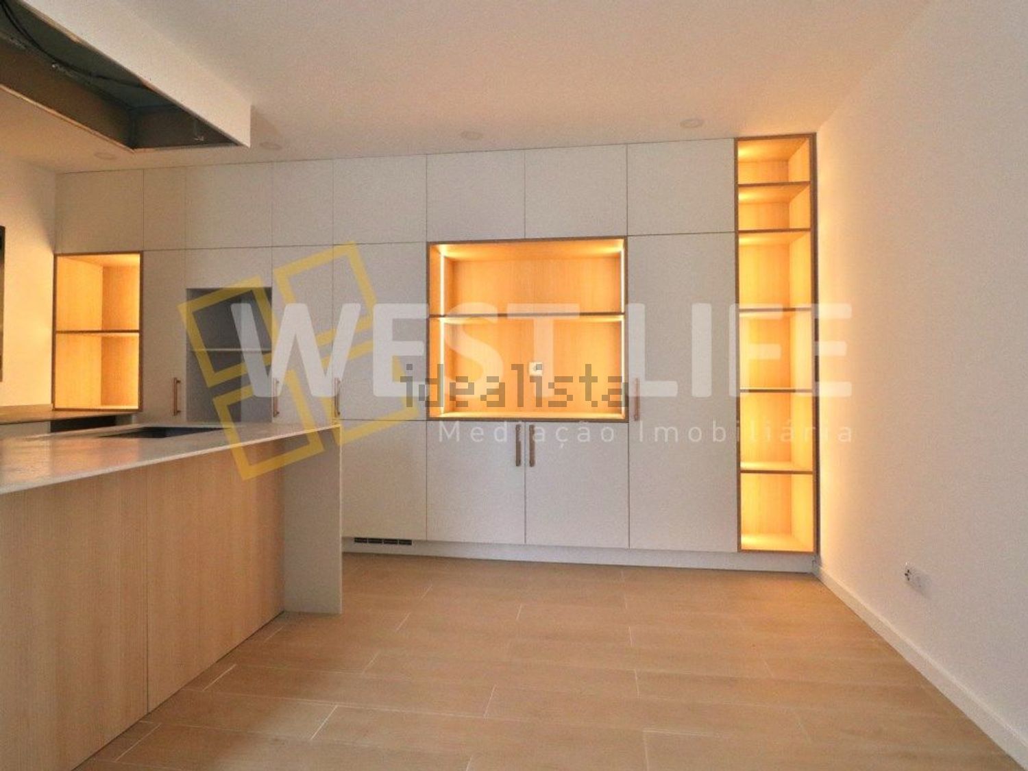 小楼房或独栋别墅出售在Centro - 照片