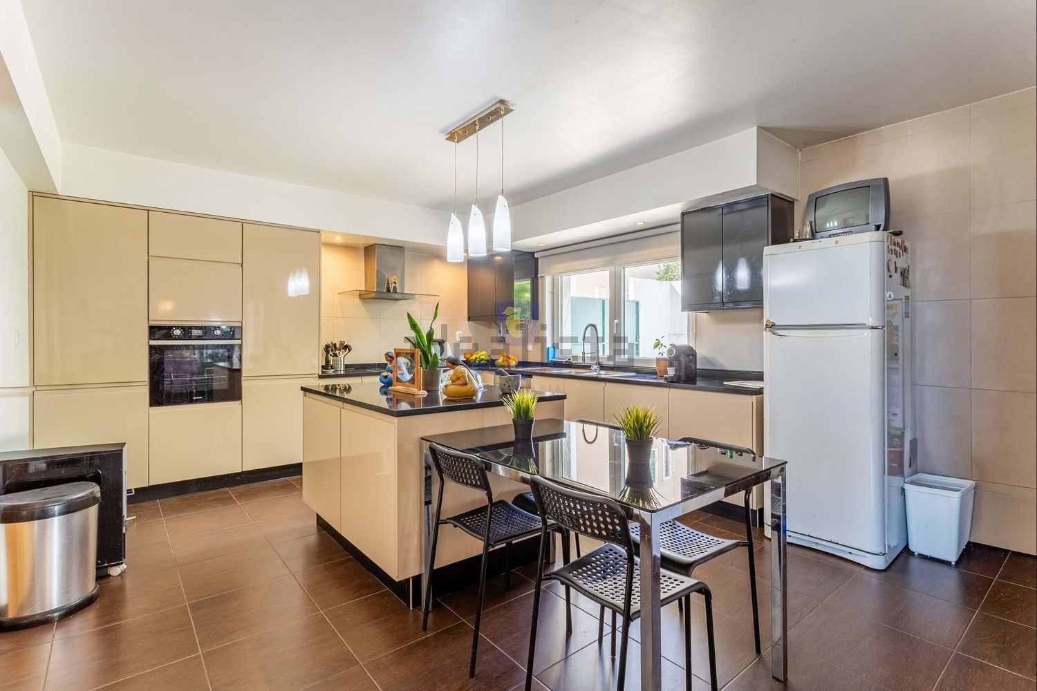 小楼房或别墅出售在Pontinha e Famões - 厨房