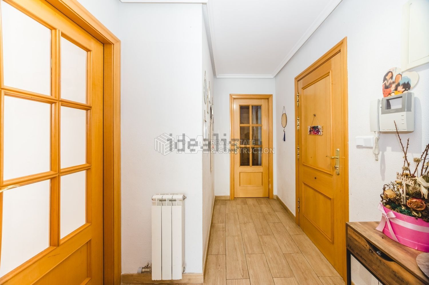 公寓 t3出售在Alhos Vedros - 过道