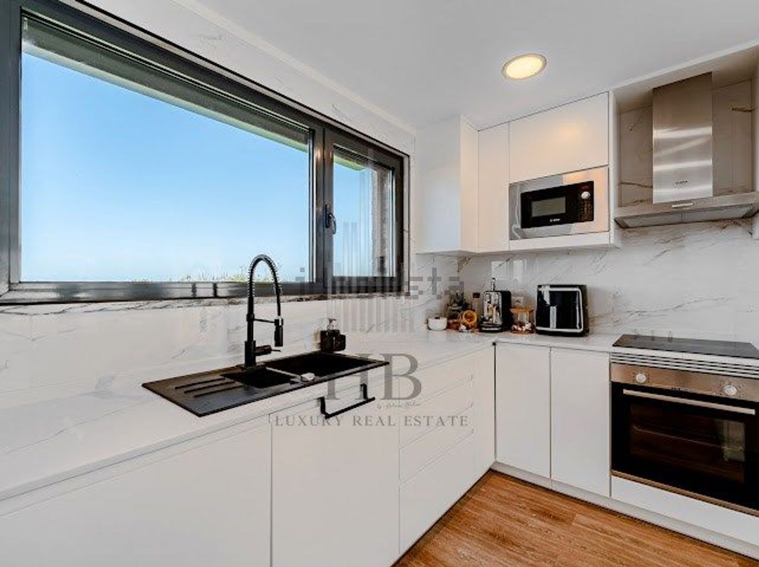 小楼房或独栋别墅出售magoito - 厨房