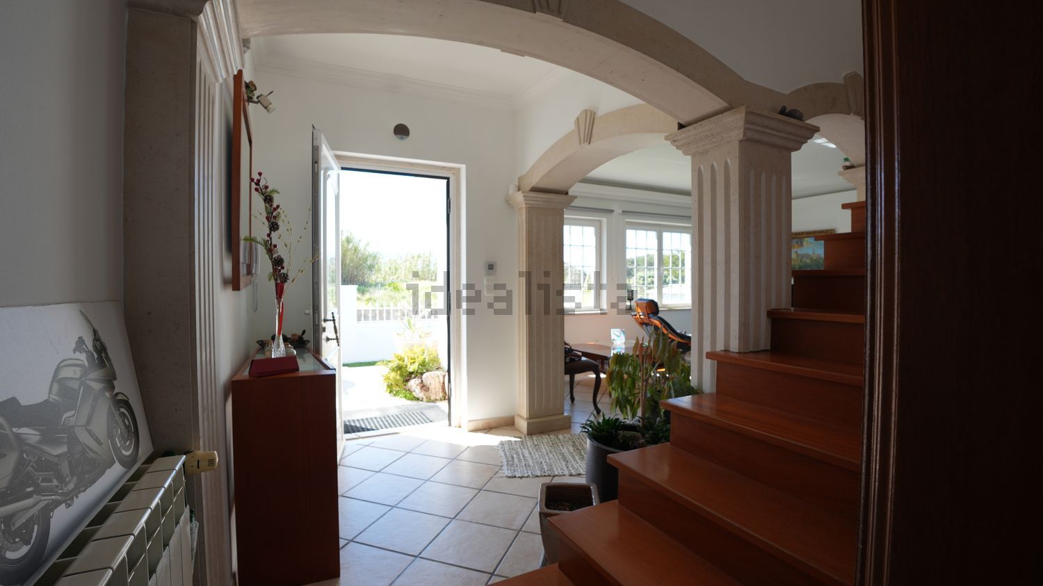 小楼房或独栋别墅出售在Estrada da Tomadia s/n - 客厅