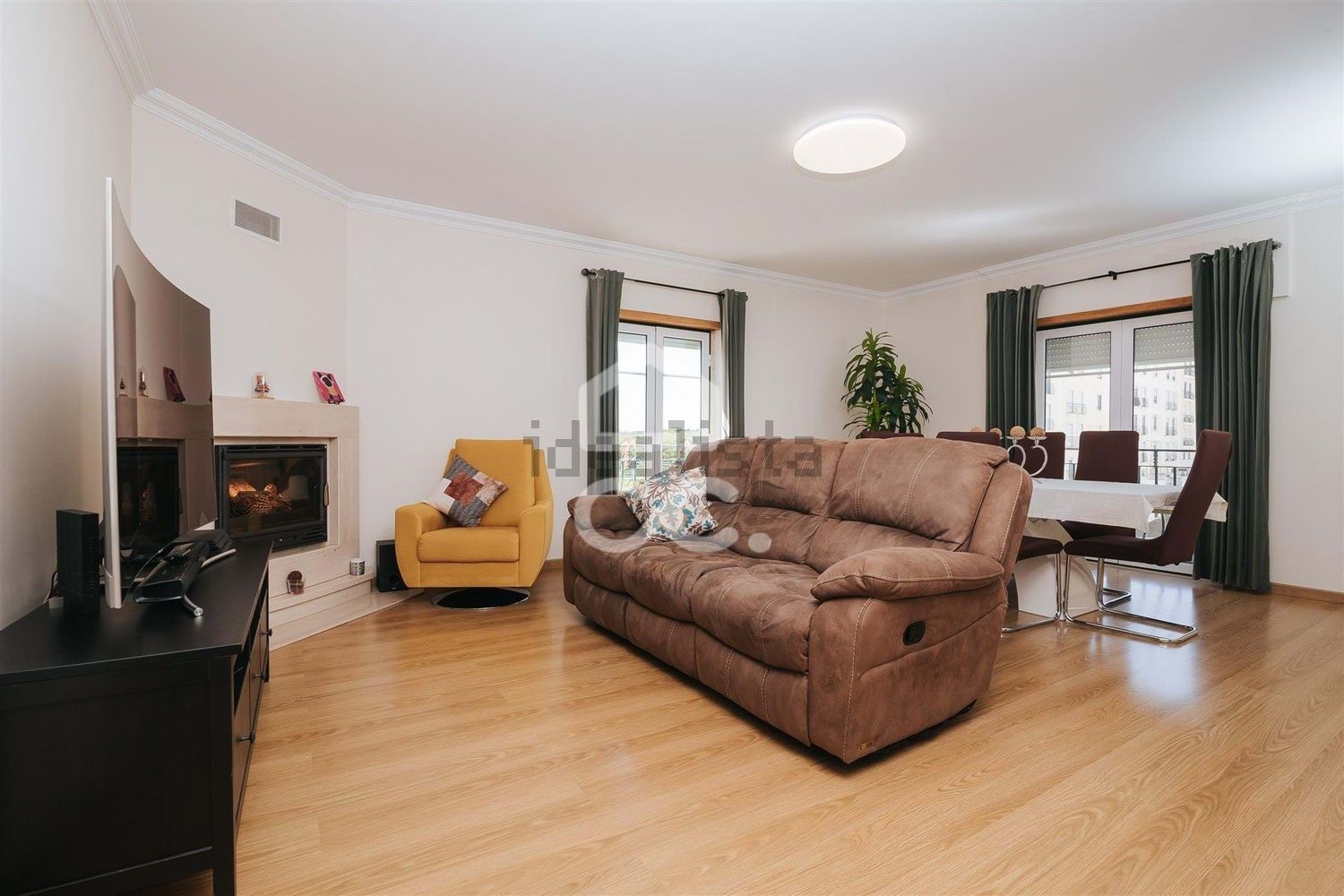 公寓 t3出售在Centro - 客厅