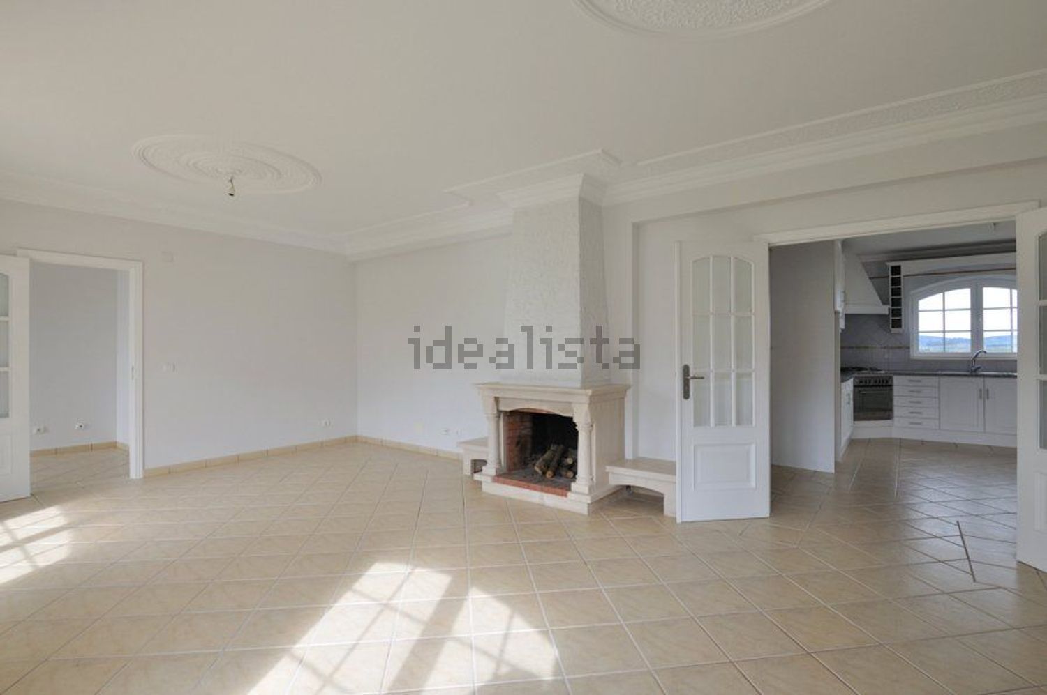 出租小楼房或独栋别墅Peral, 2550 - 居住