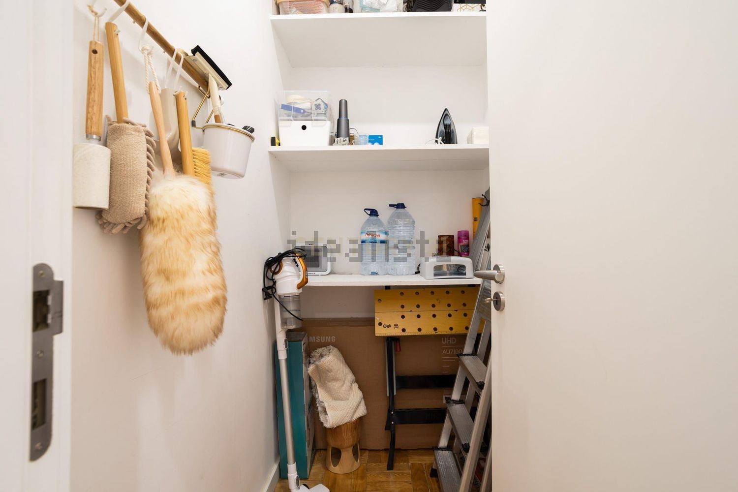 出租公寓 t2在Praceta Doutor Alberto de Araújo, 15 - 试衣间