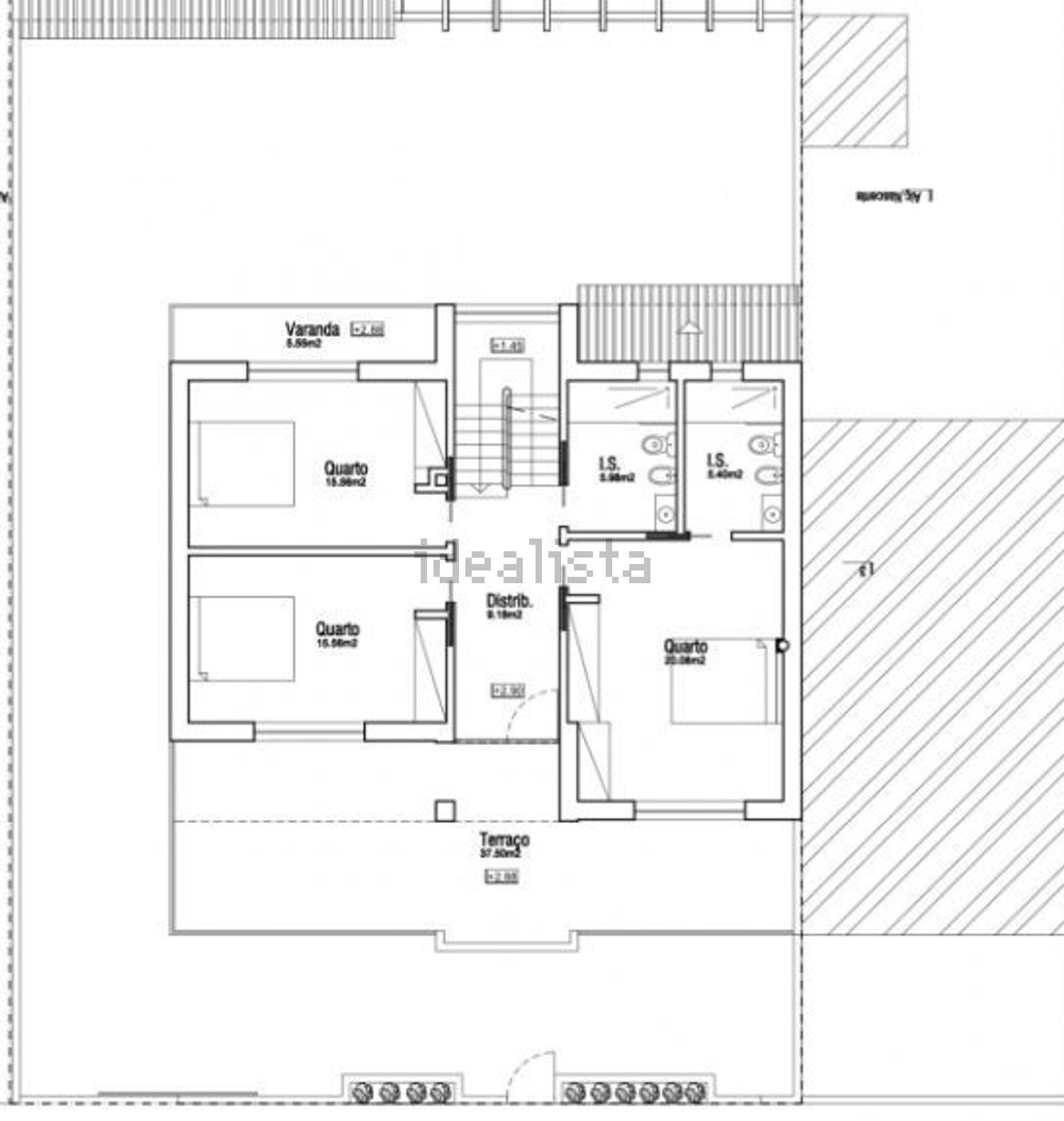 联排别墅出售在Rua do Pinhal - 平面图