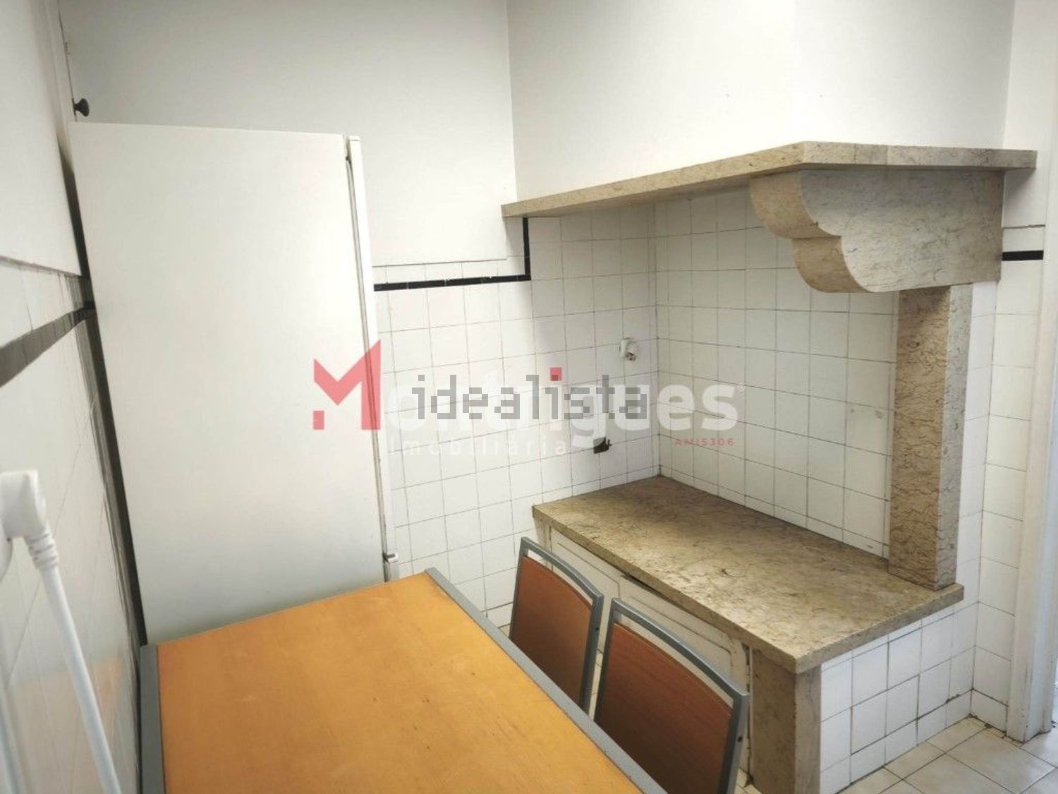 公寓 t4出售在Avenida Alfredo da Silva - 厨房