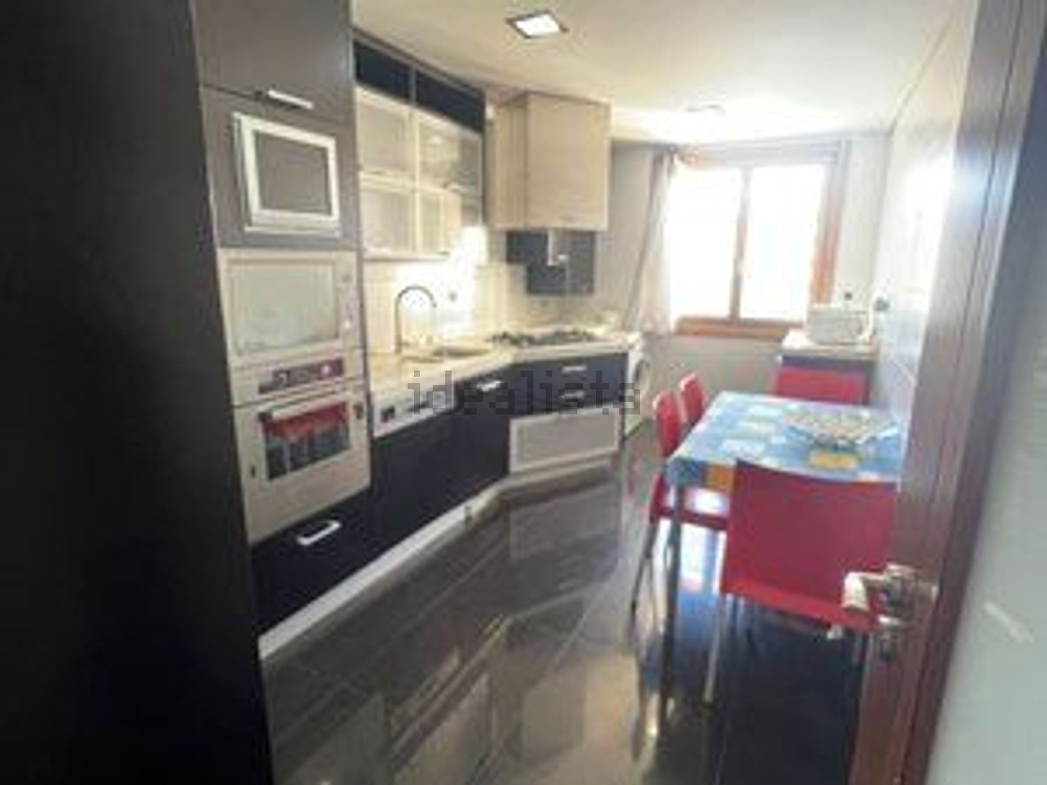 出租公寓 t2在Avenida Diogo Cão, 21 - 厨房