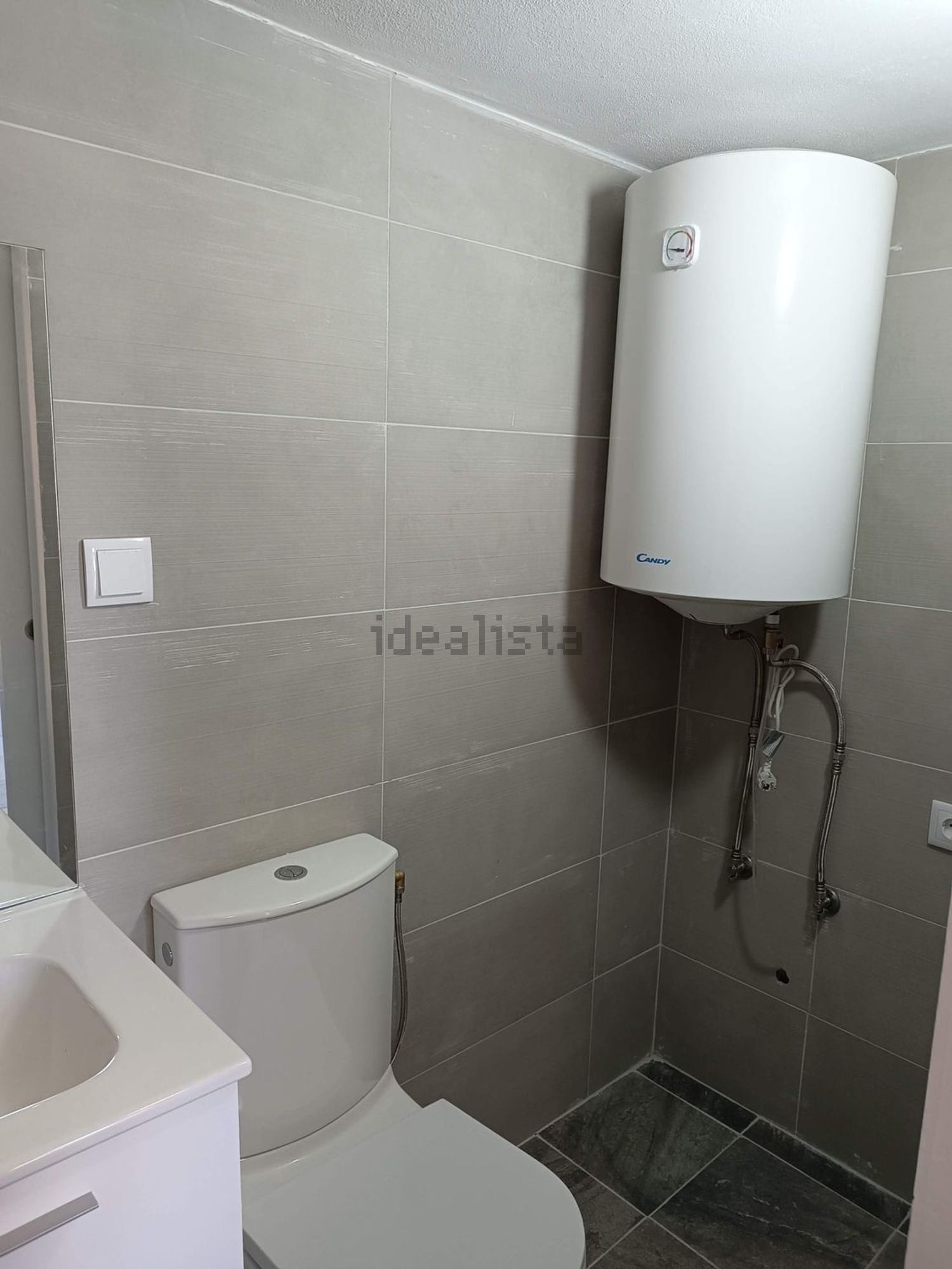 小楼房或独栋别墅出售在Rua Beco - 卫生间