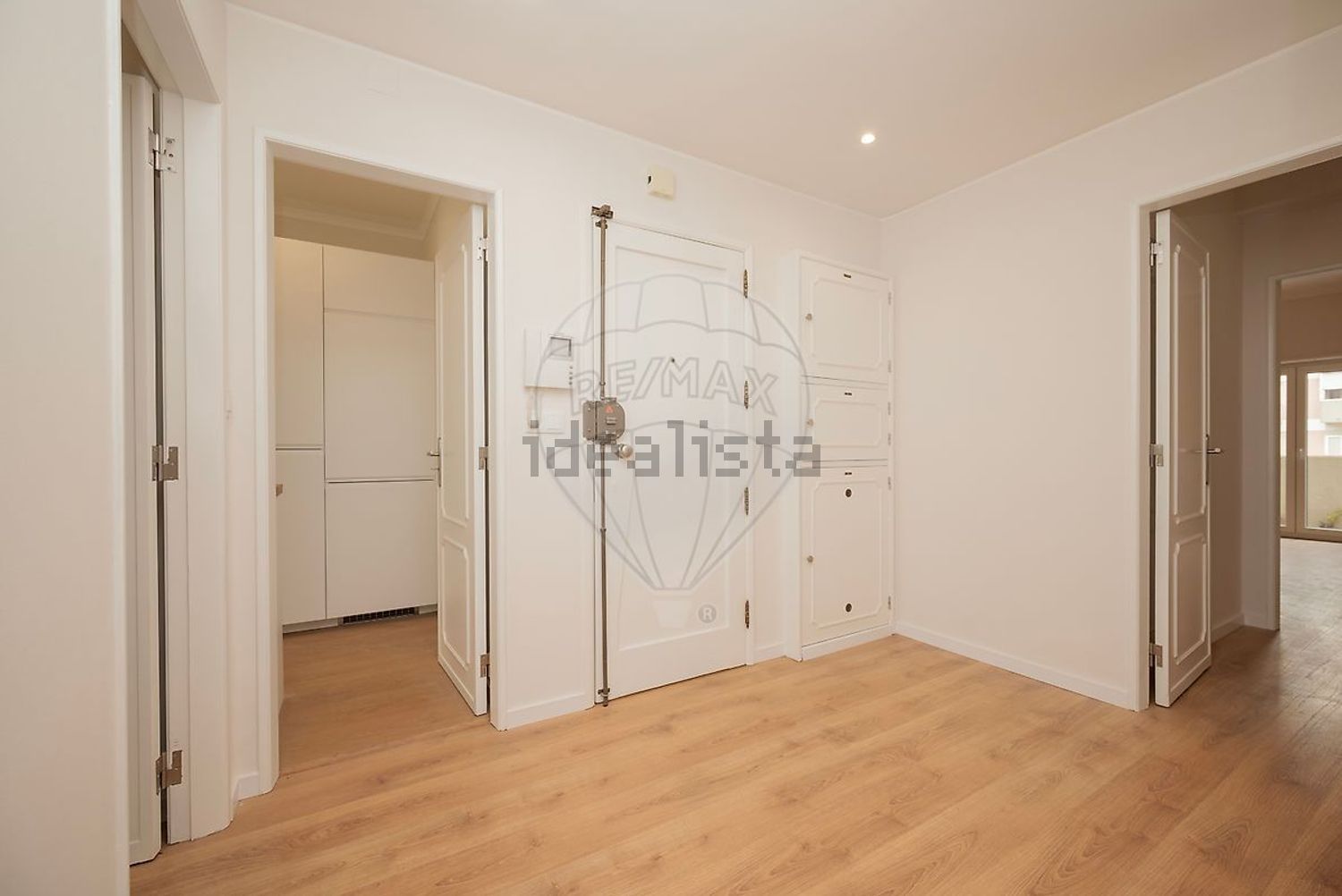 出租公寓 t2在Rua Luís Pastor de Macedo - 共同区域