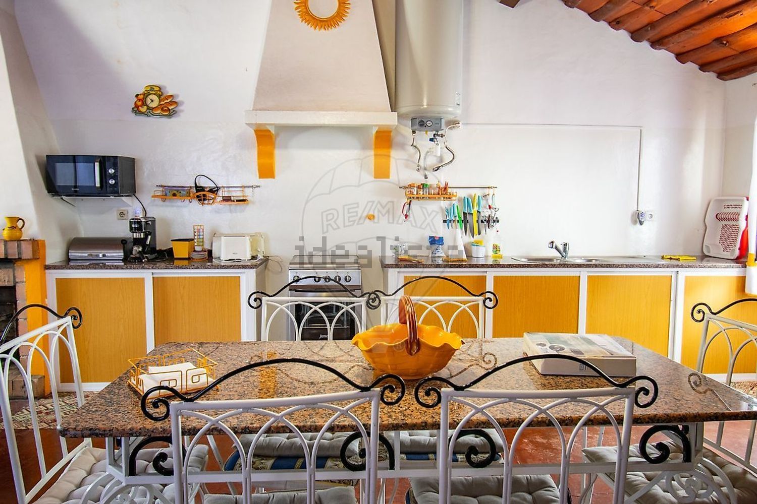 小楼房或独栋别墅出售Er261 - 厨房