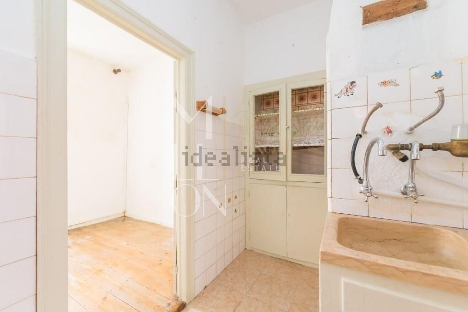 双拼别墅出售在Rua Combatentes da Grande Guerra s/n - 厨房