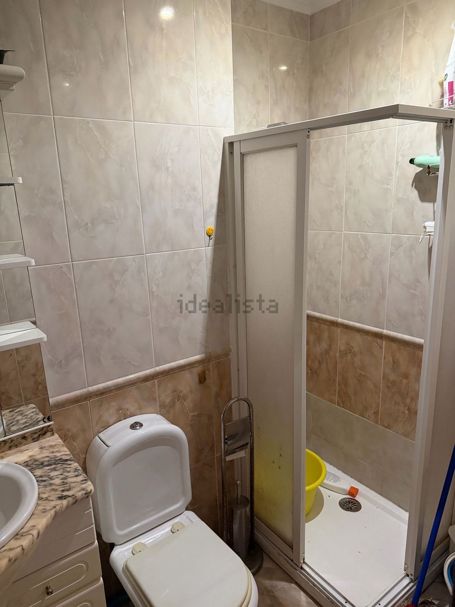 出租房间在Rua Francisco Lázaro, 23 - 卫生间